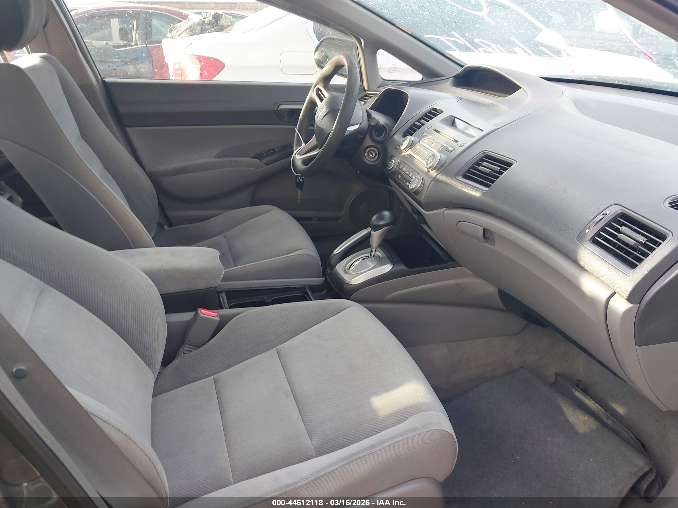 HONDA CIVIC image 5