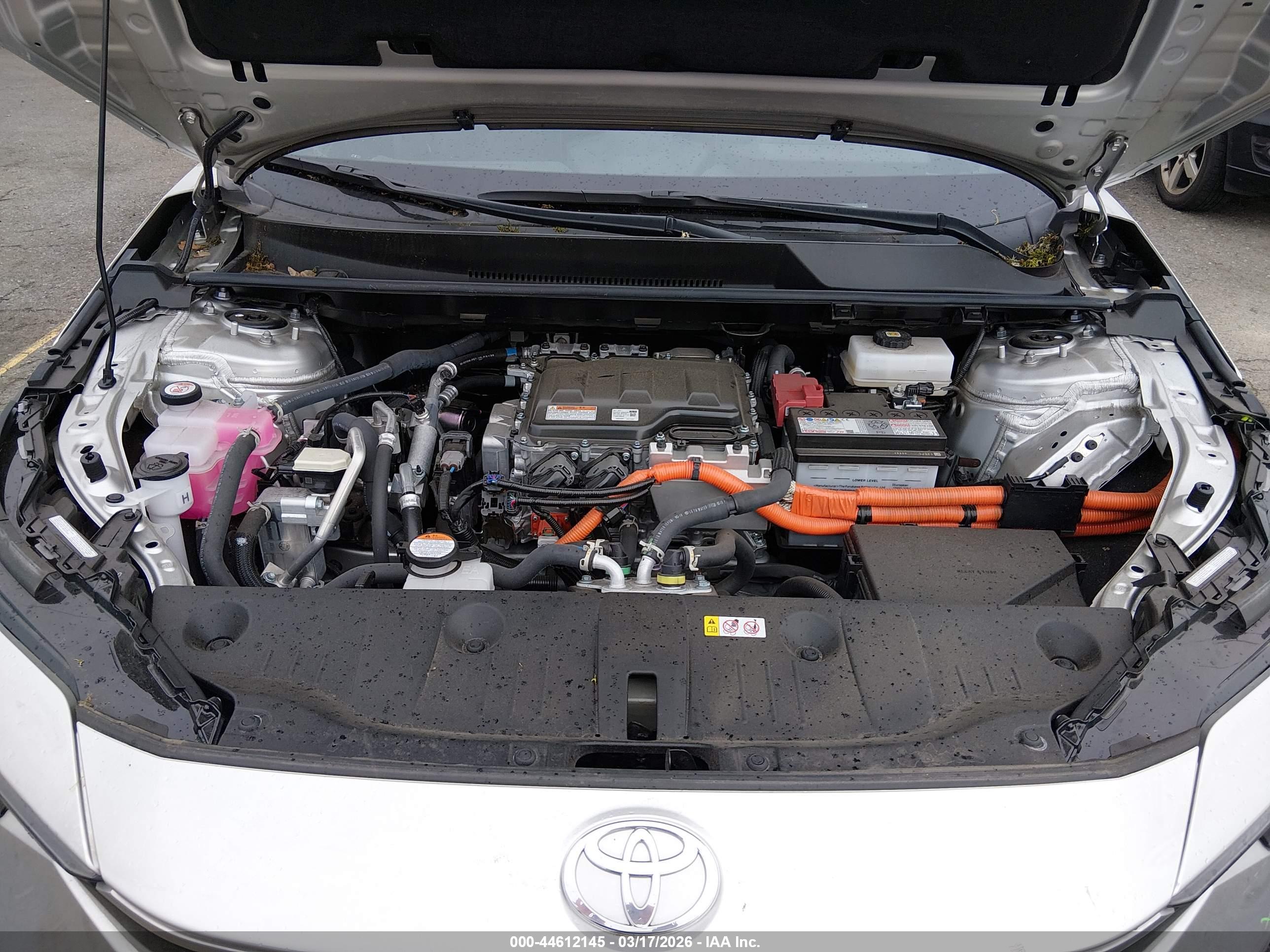 TOYOTA BZ4X image 10