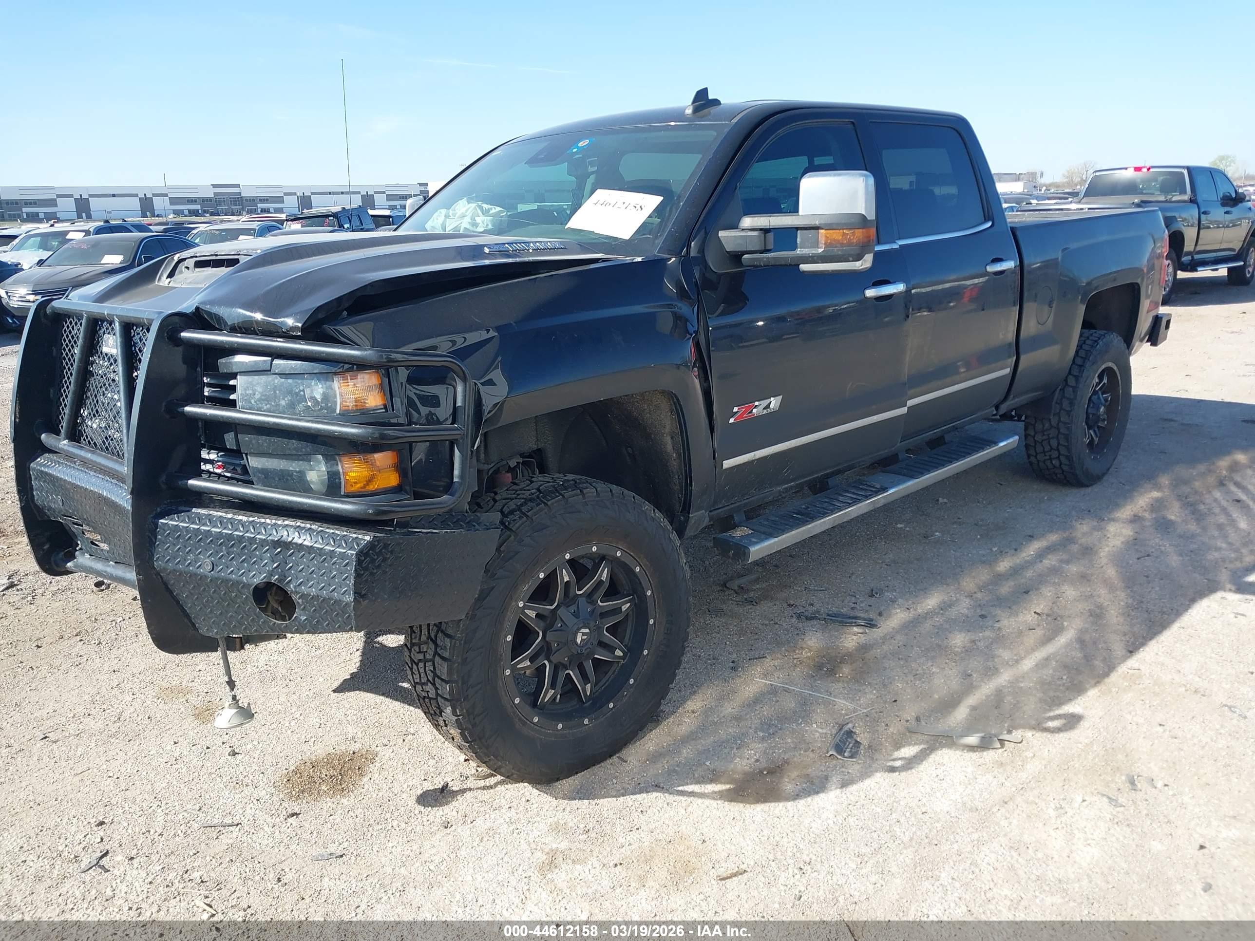 CHEVROLET SILVERADO image 2