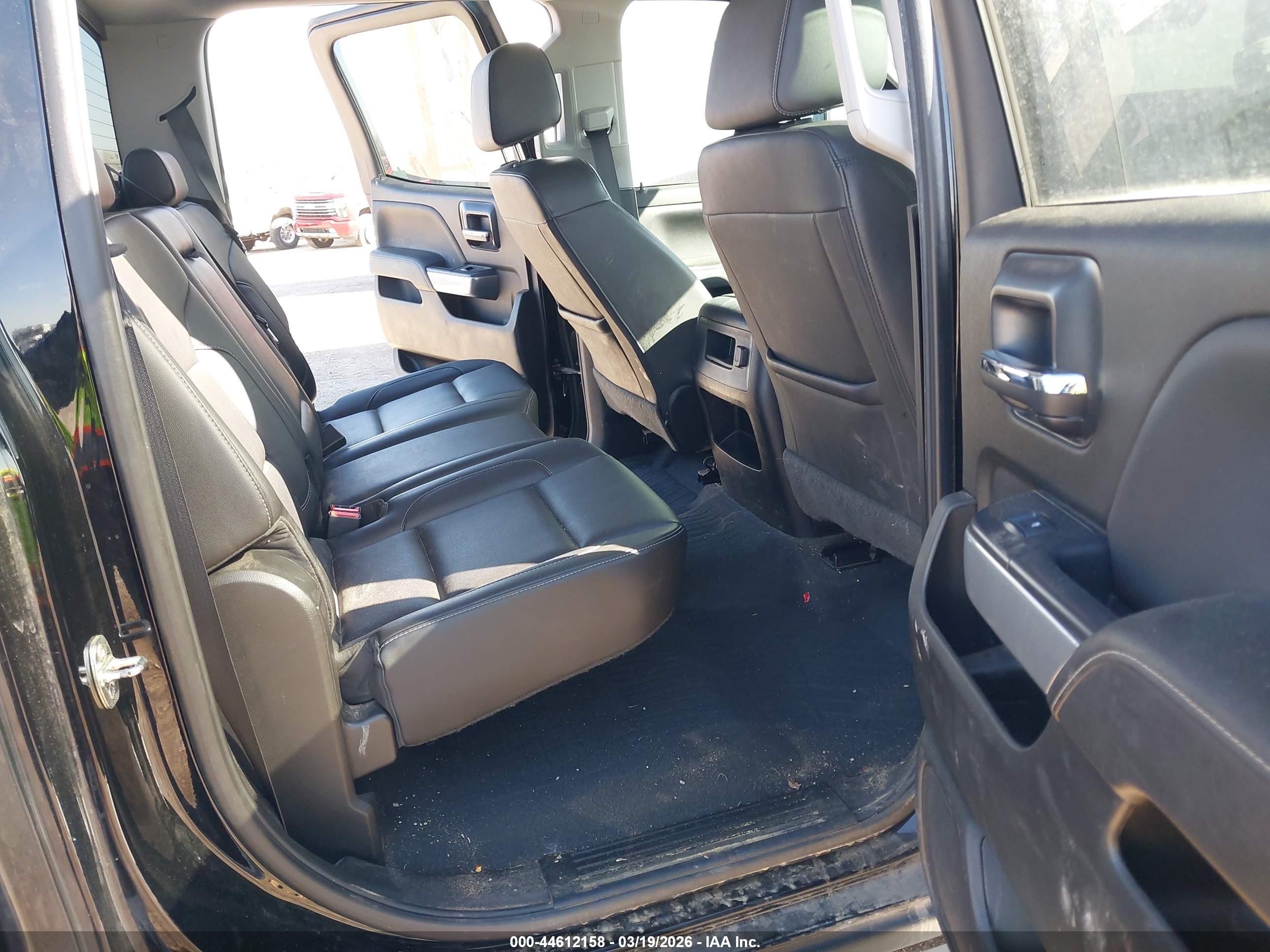 CHEVROLET SILVERADO image 8