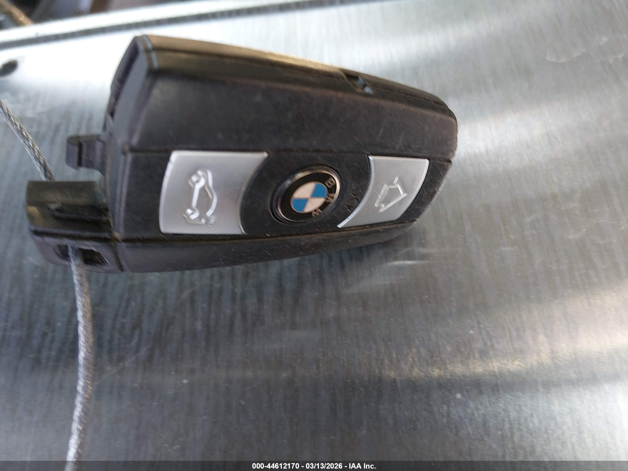 BMW 335I image 11