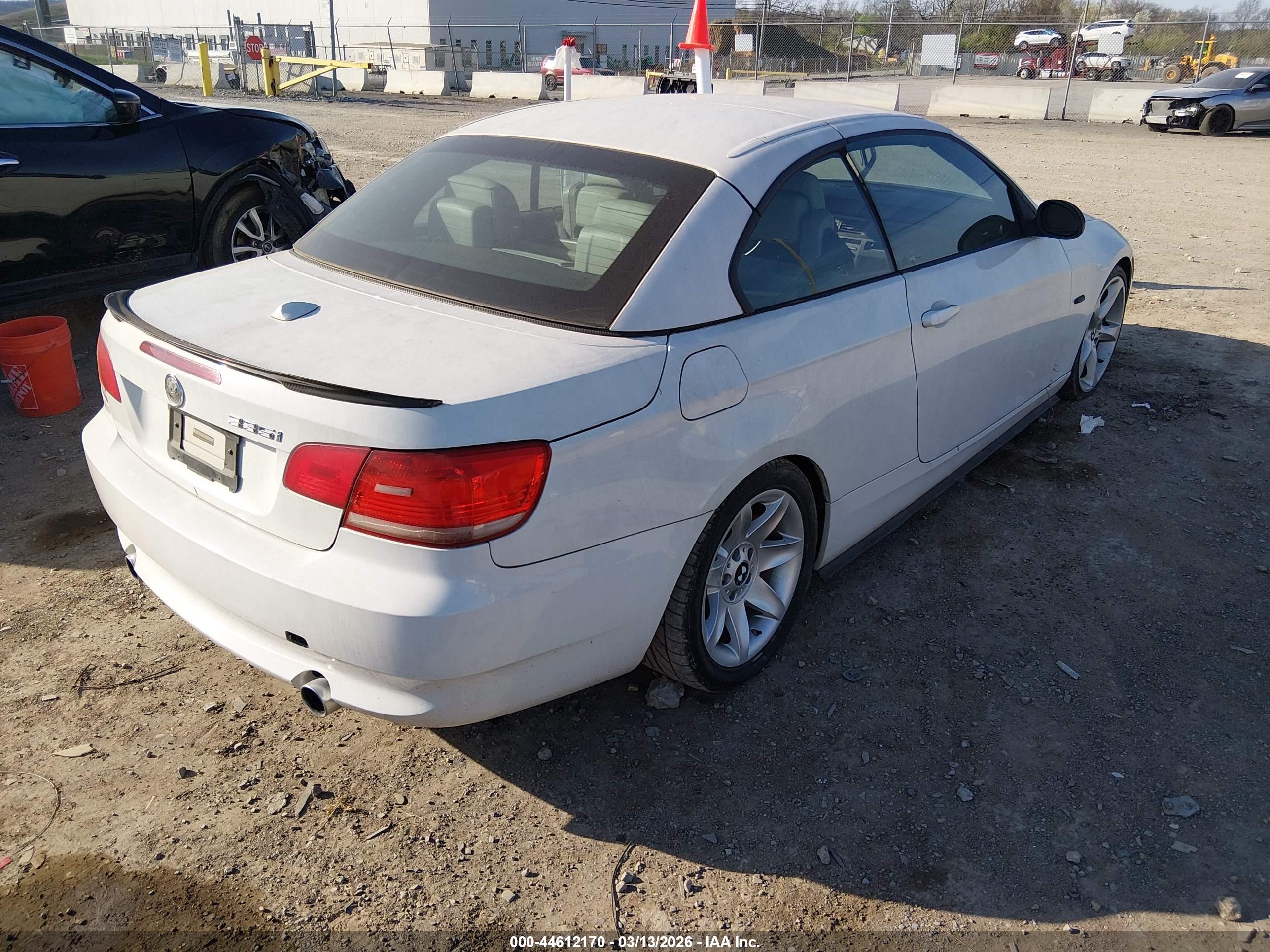 BMW 335I image 4