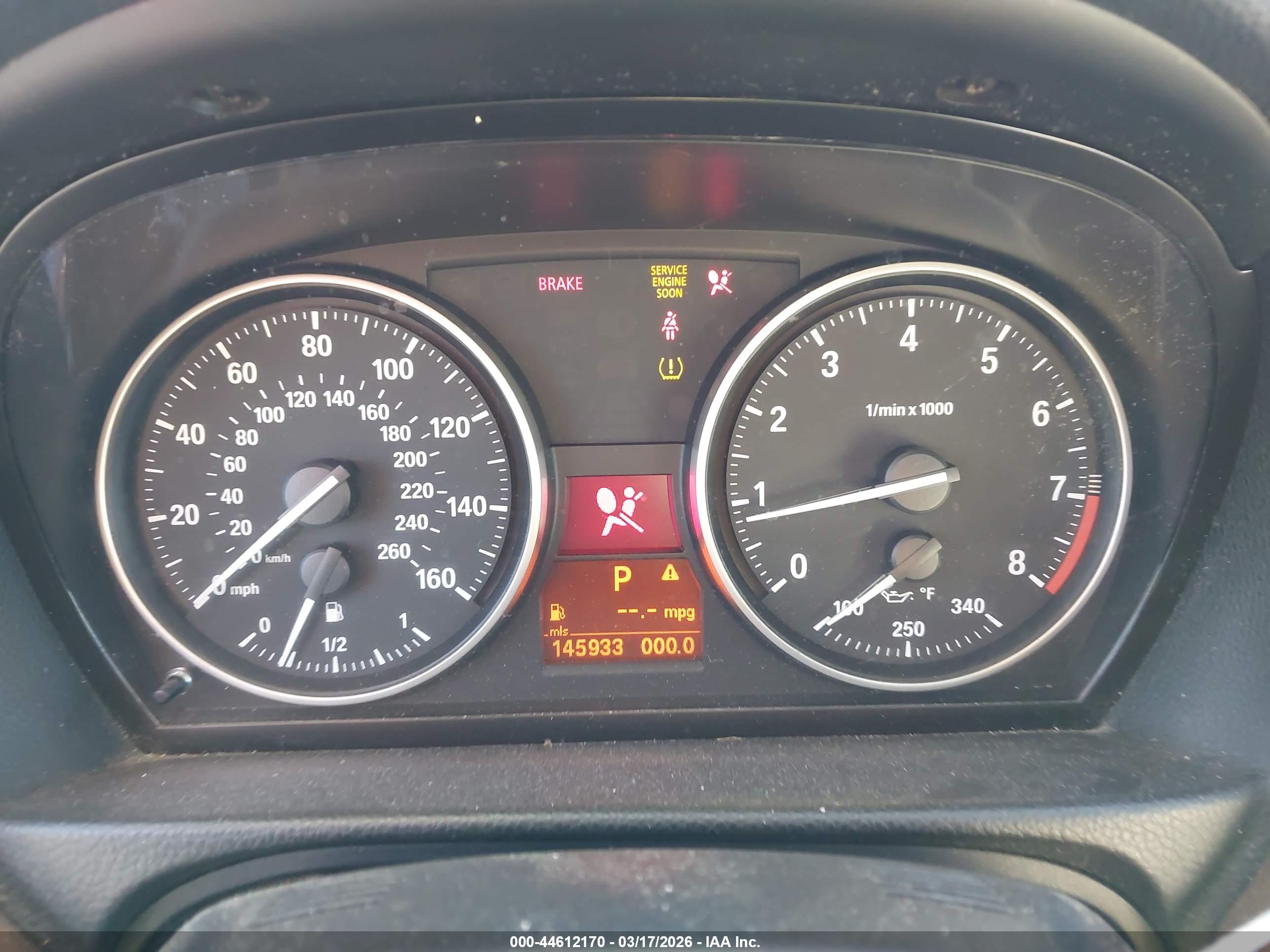BMW 335I image 7