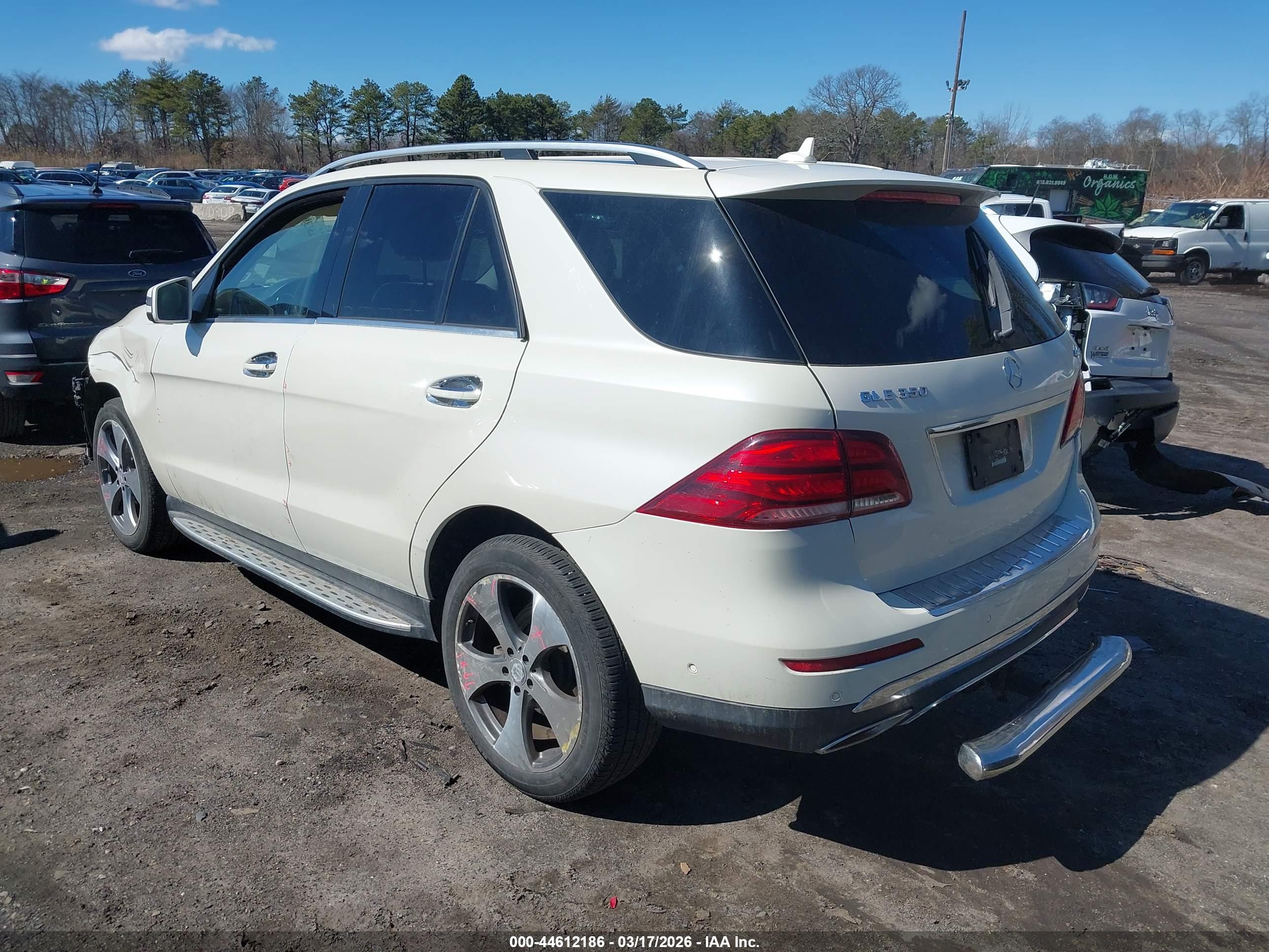 MERCEDES-BENZ GLE image 3