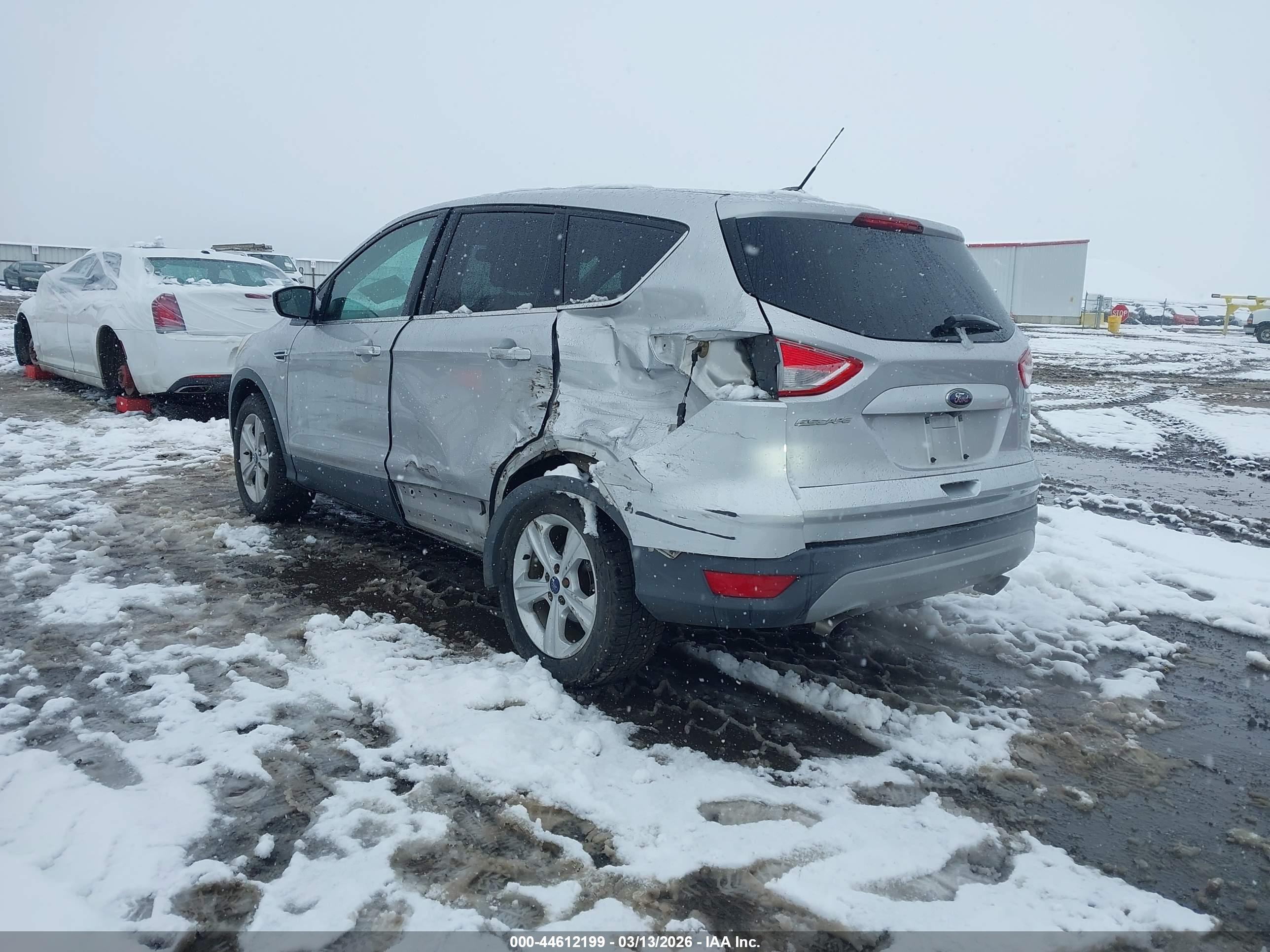 FORD ESCAPE image 3