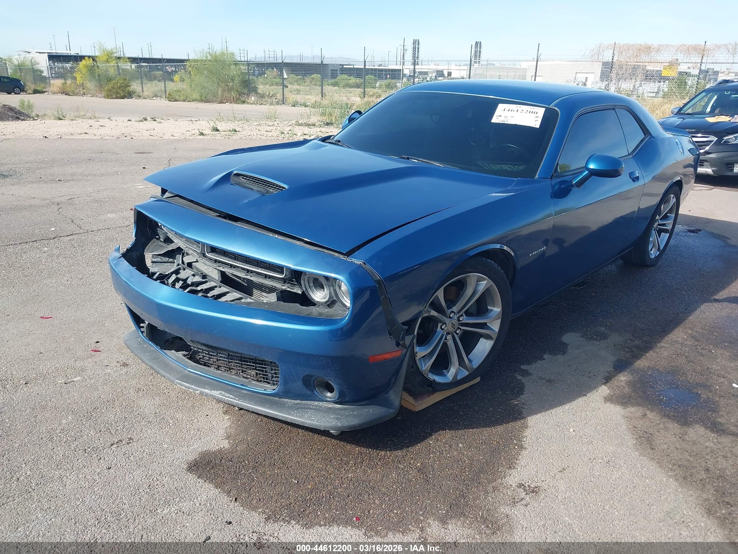 DODGE CHALLENGER image 2