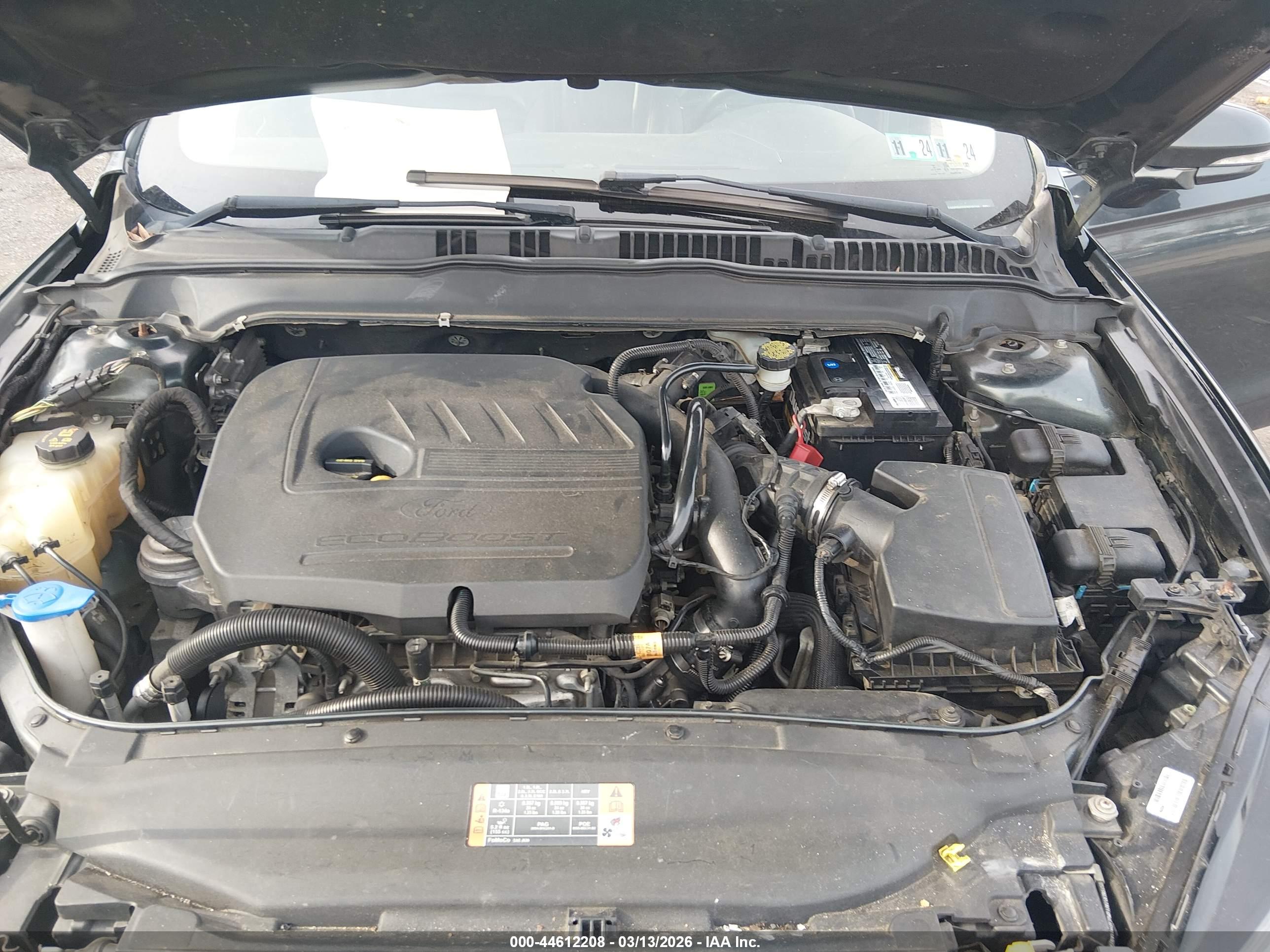 FORD FUSION image 10
