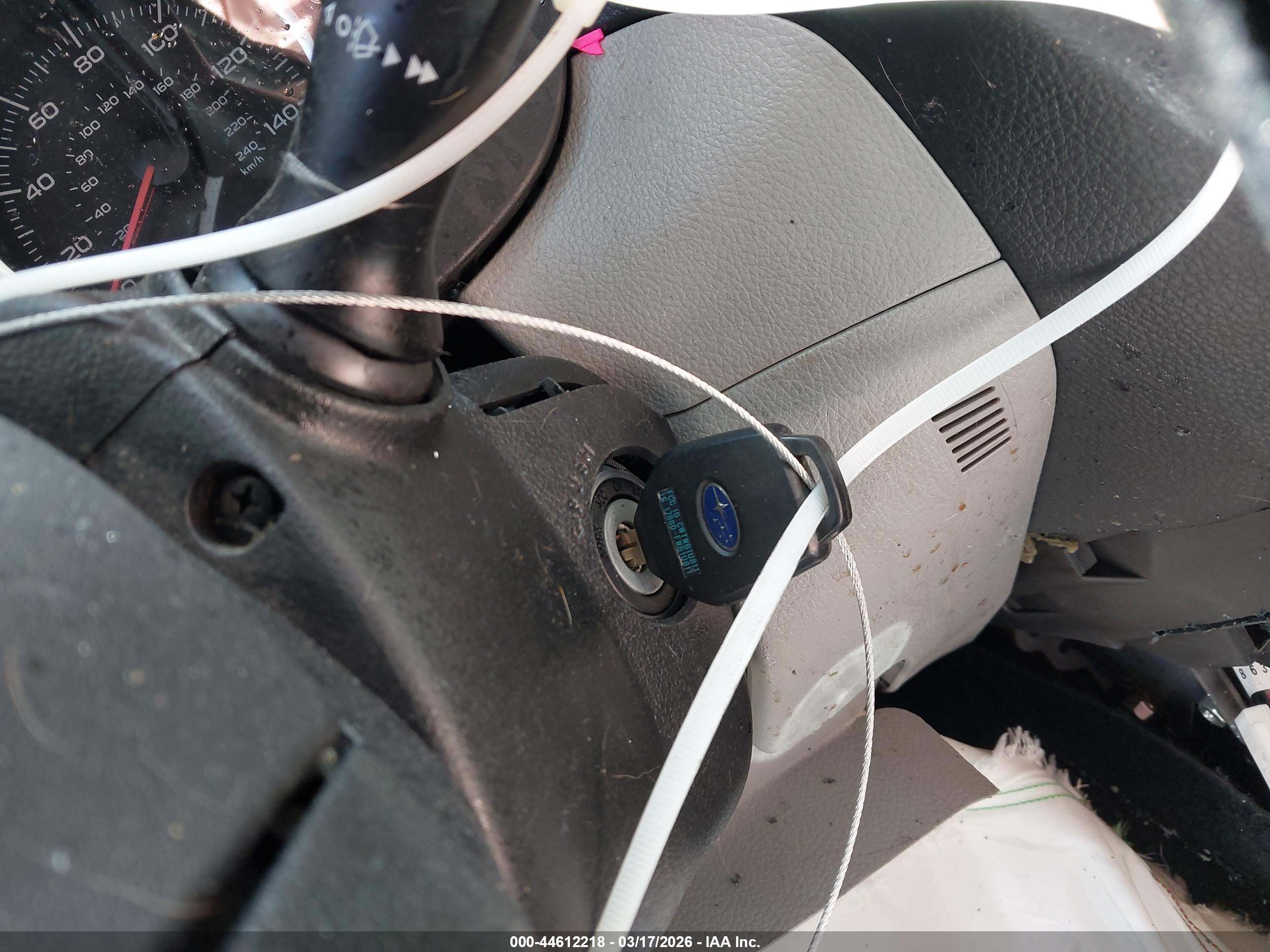 SUBARU FORESTER image 11