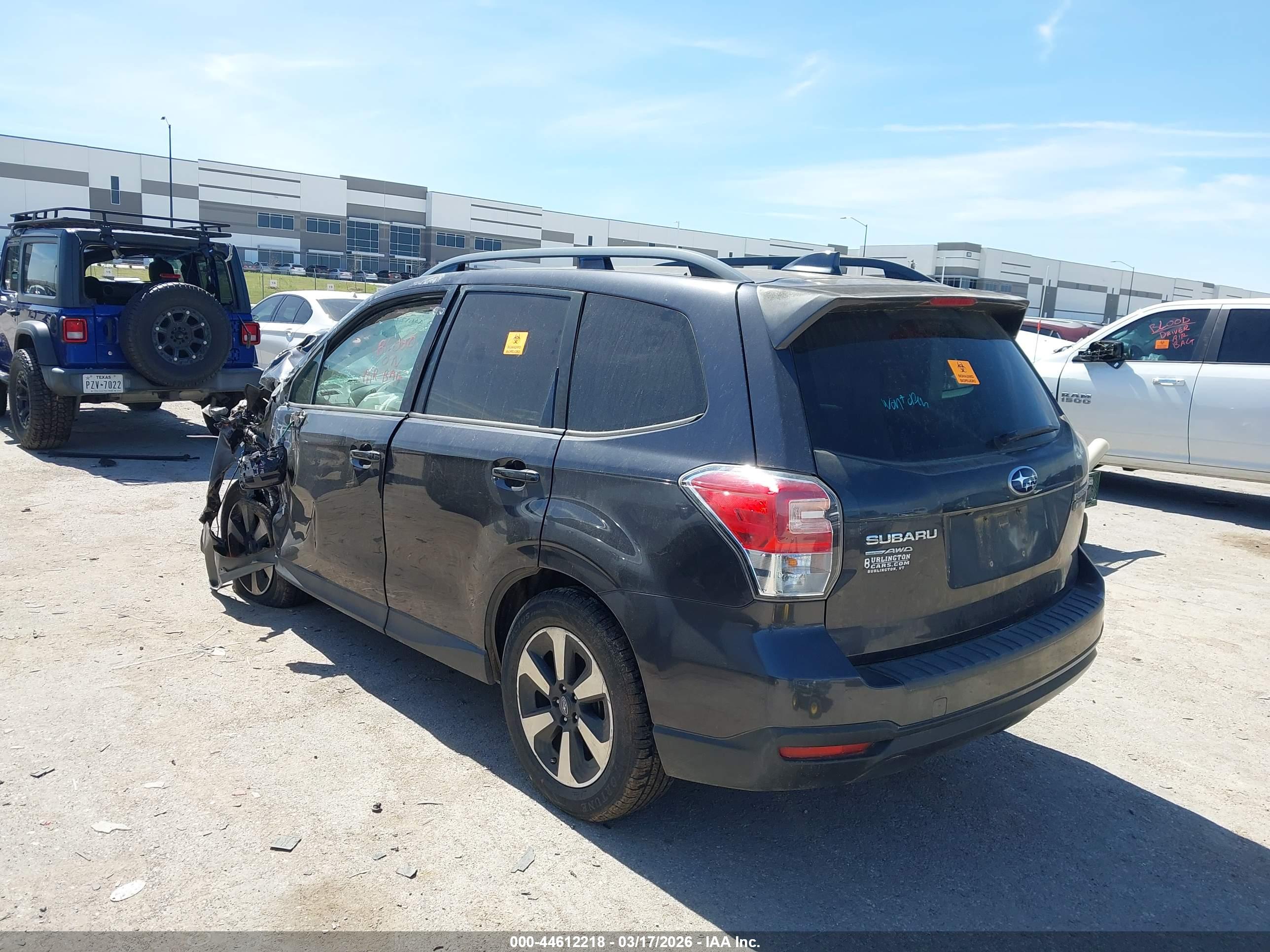 SUBARU FORESTER image 3