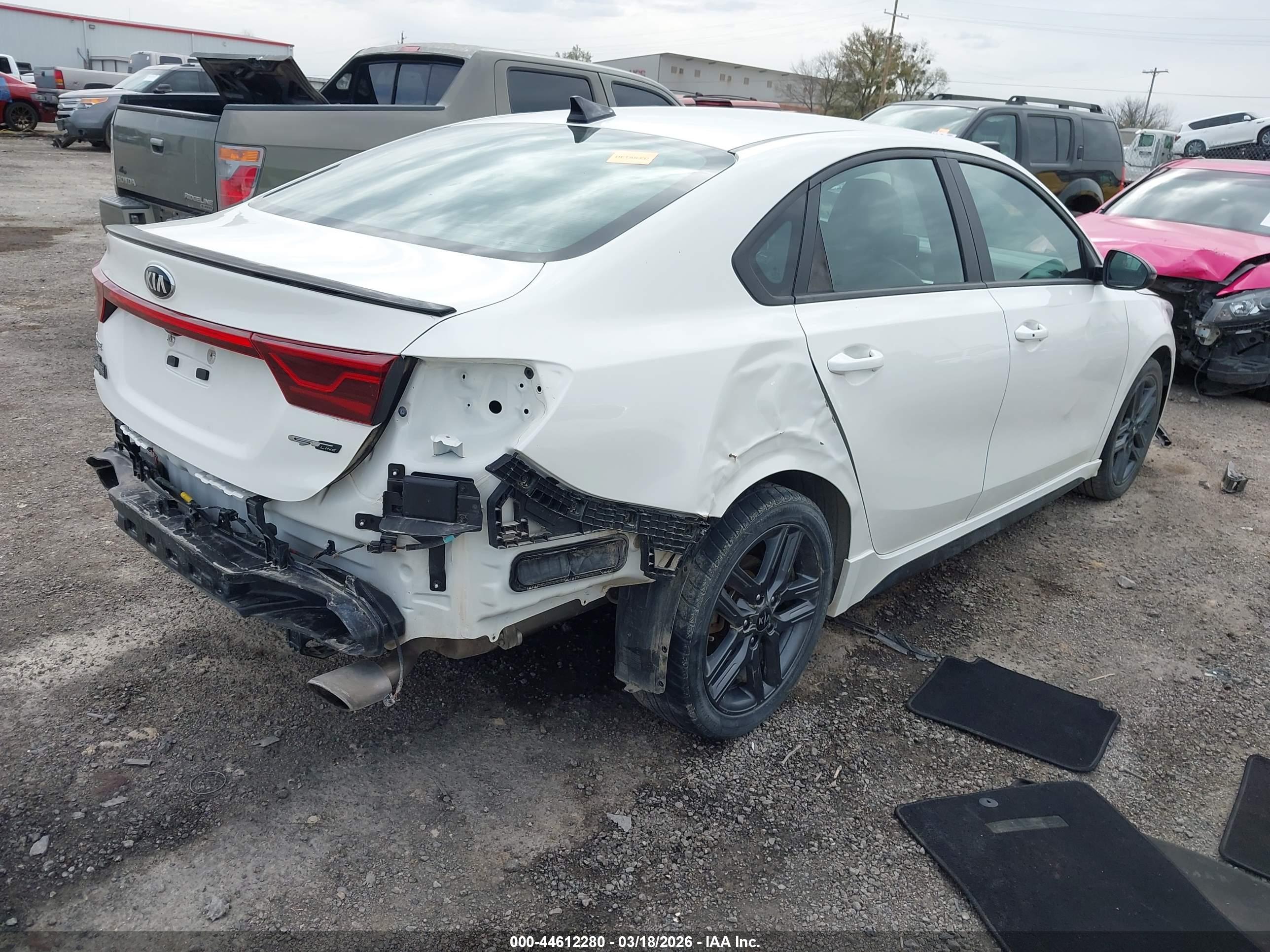 KIA FORTE image 4
