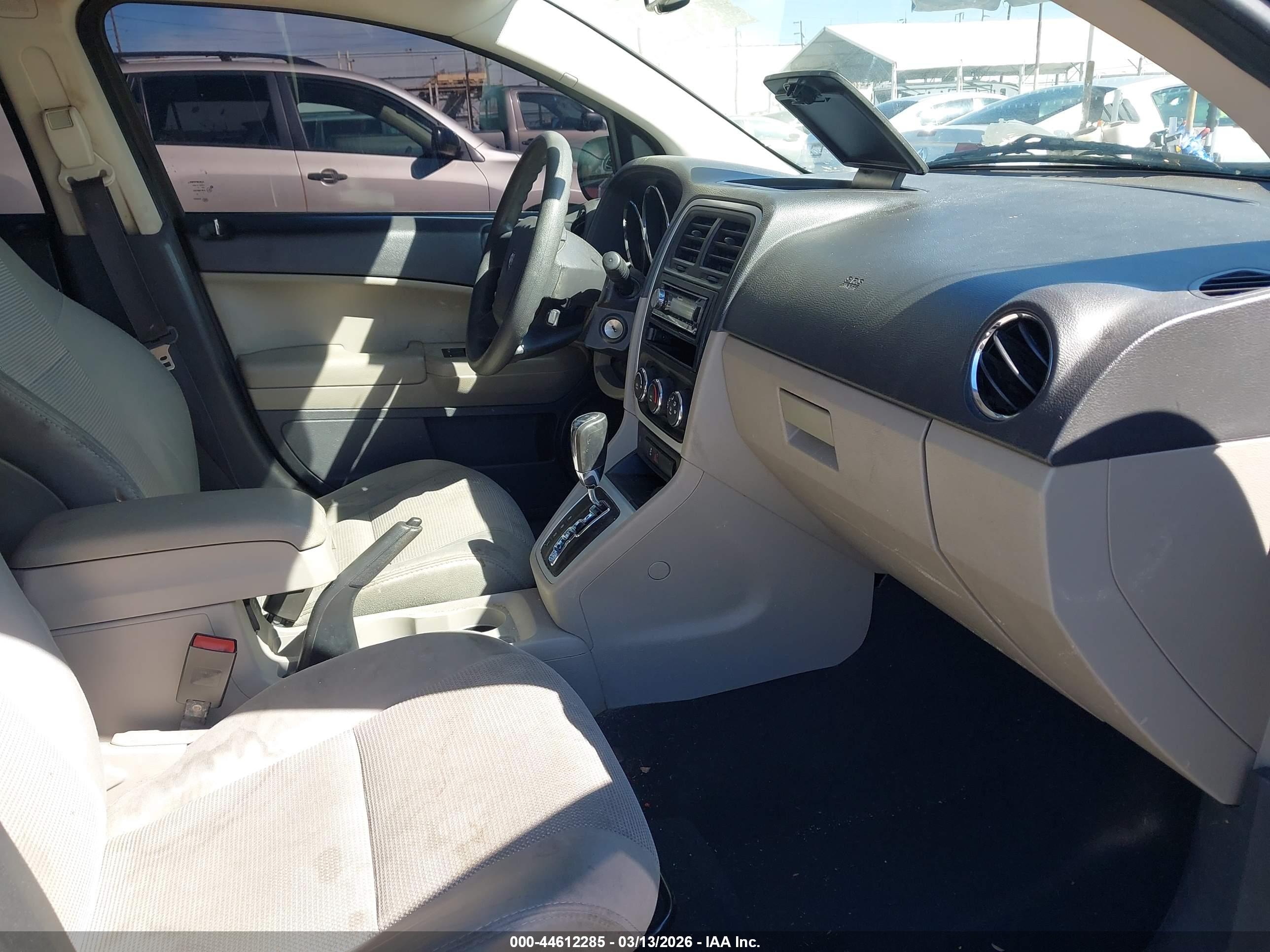 DODGE CALIBER image 5