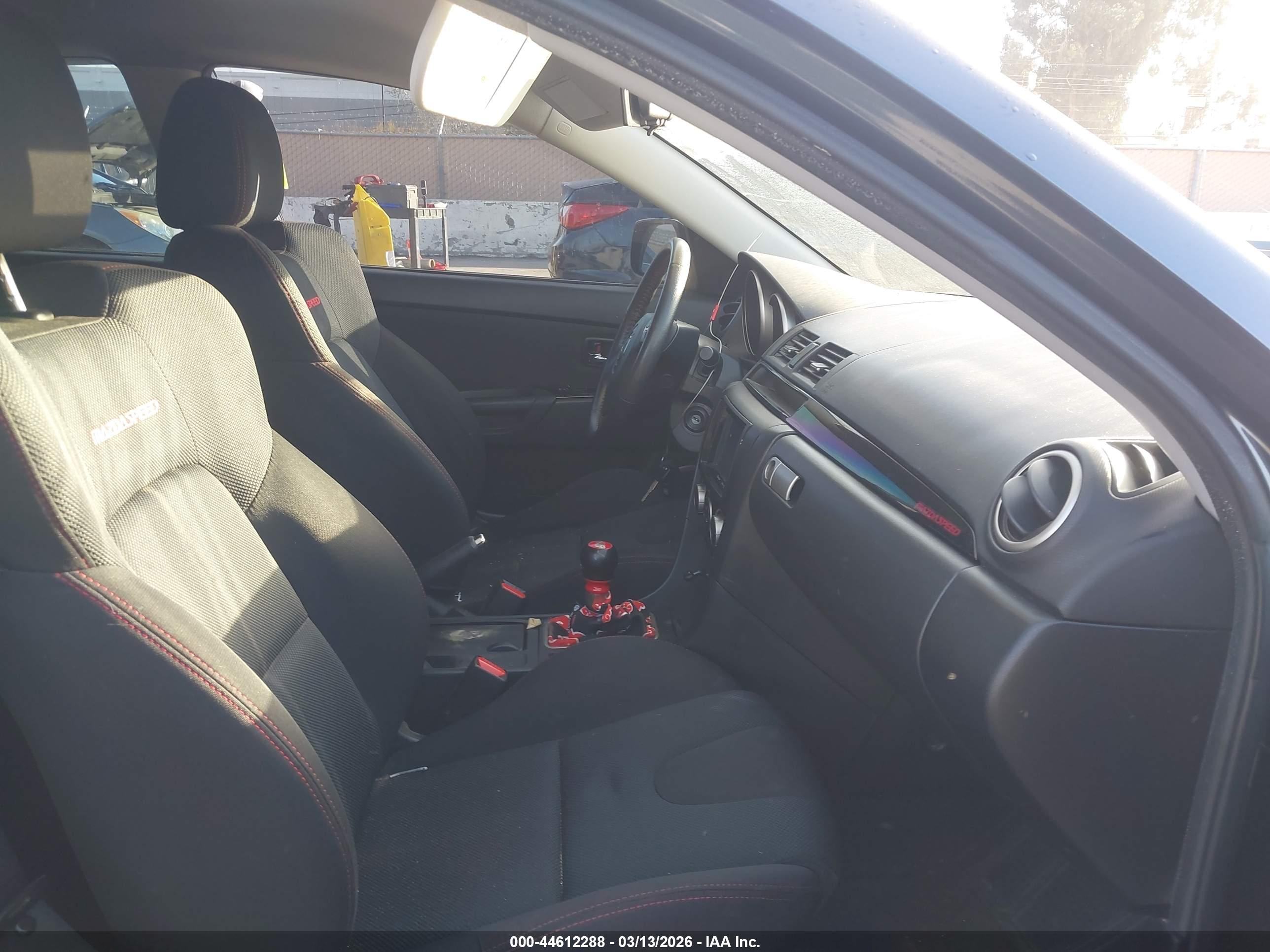 MAZDA MAZDASPEED3 image 5