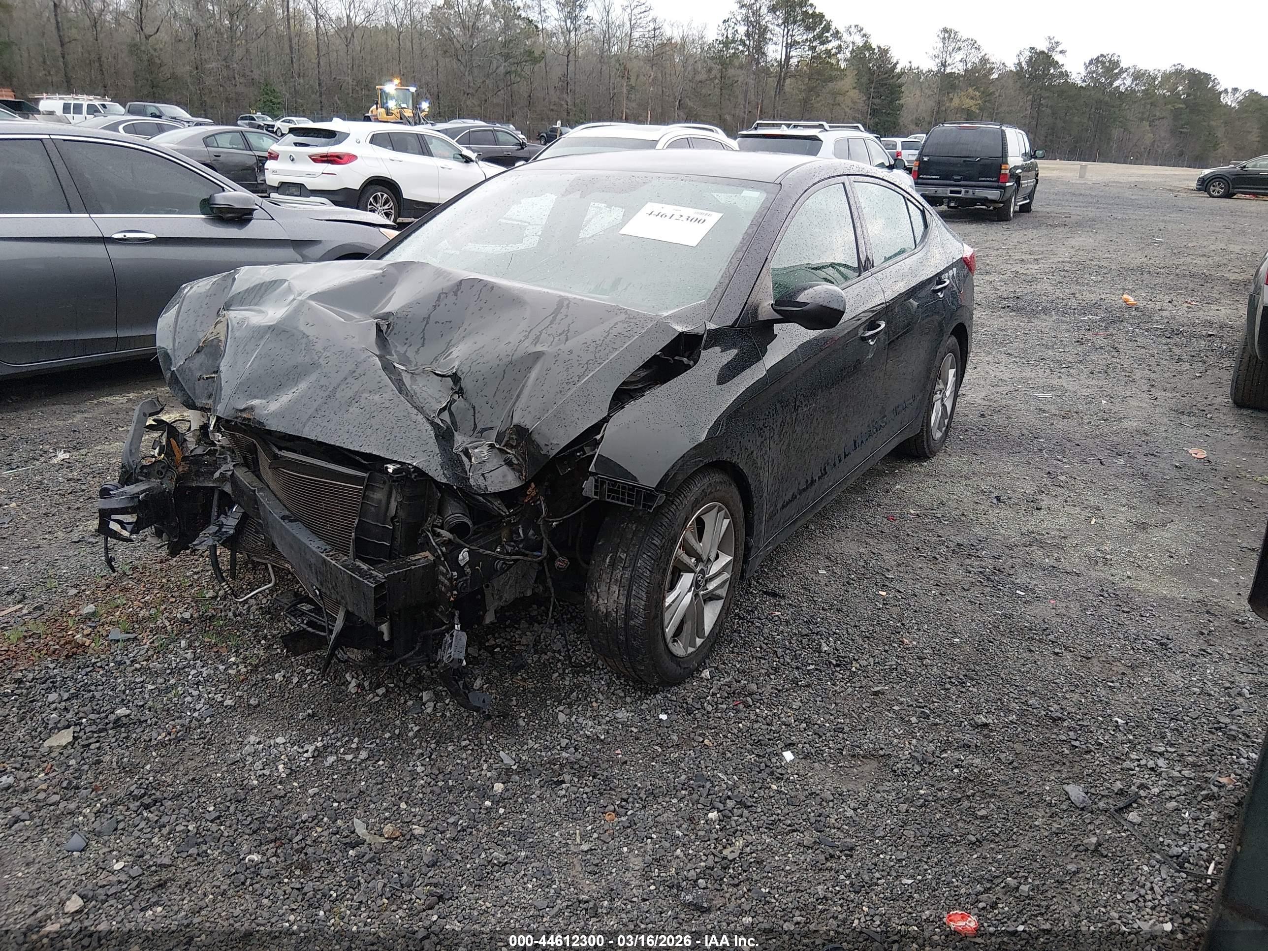 HYUNDAI ELANTRA image 2