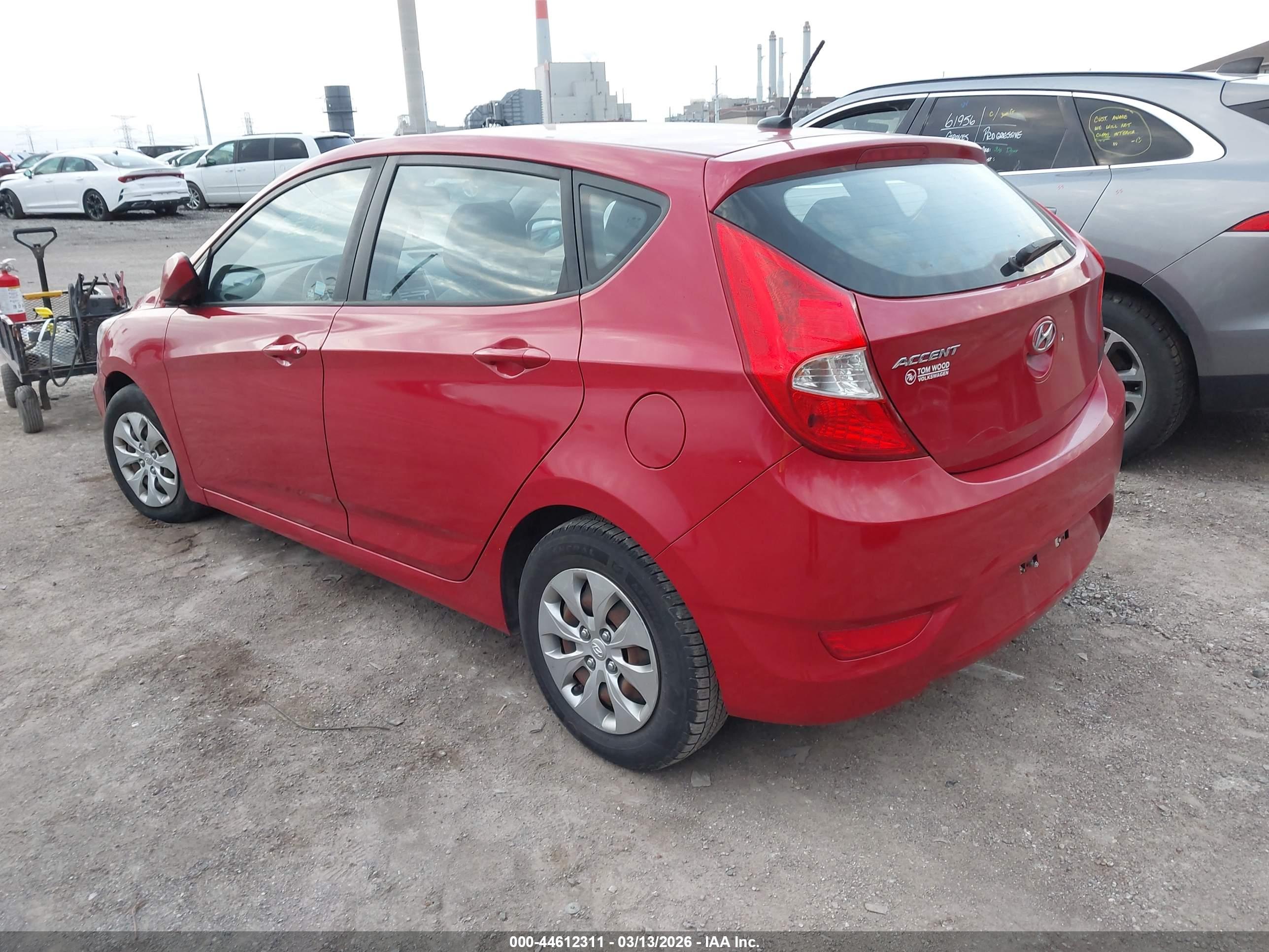 HYUNDAI ACCENT image 3