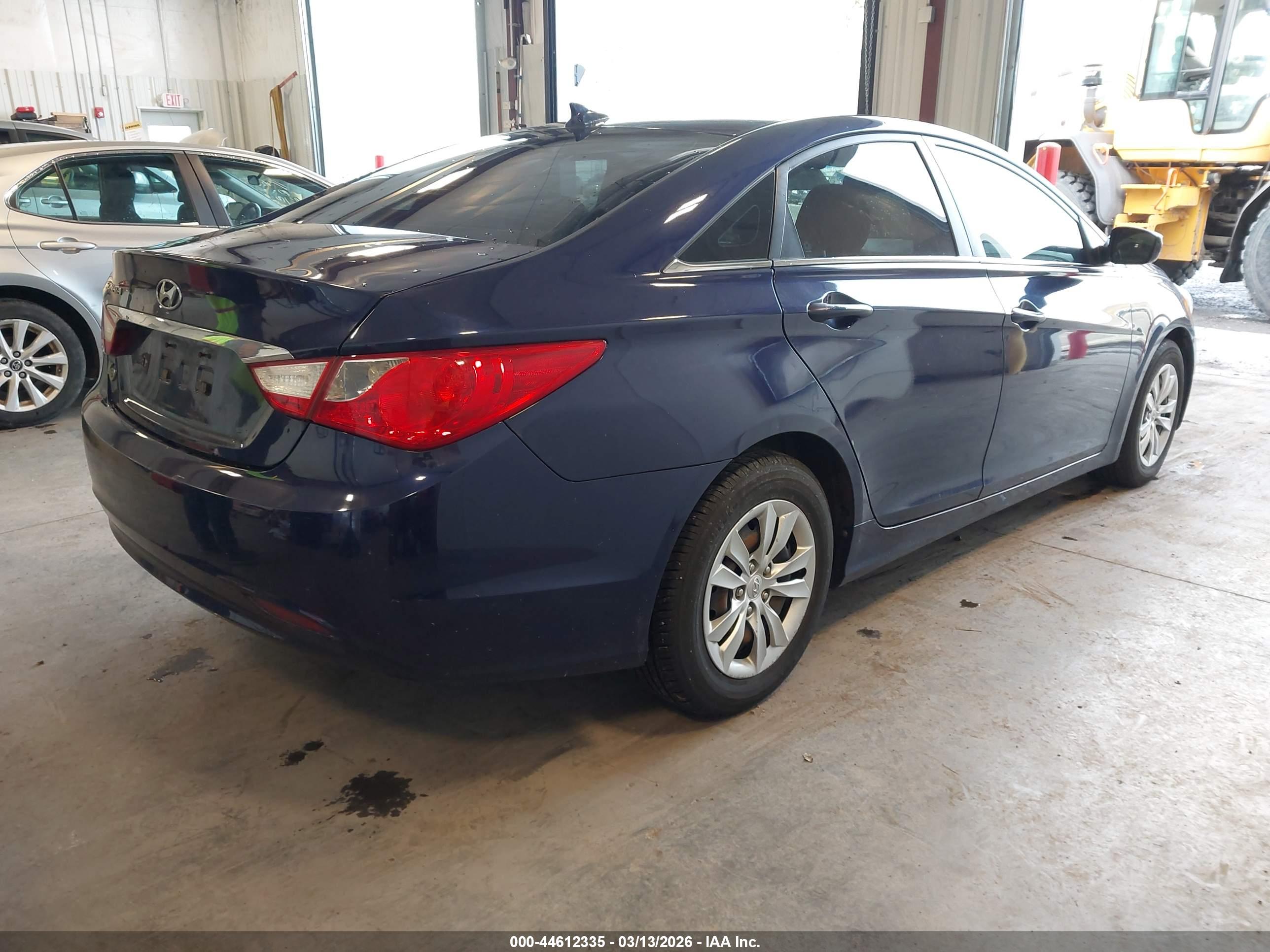 HYUNDAI SONATA image 4