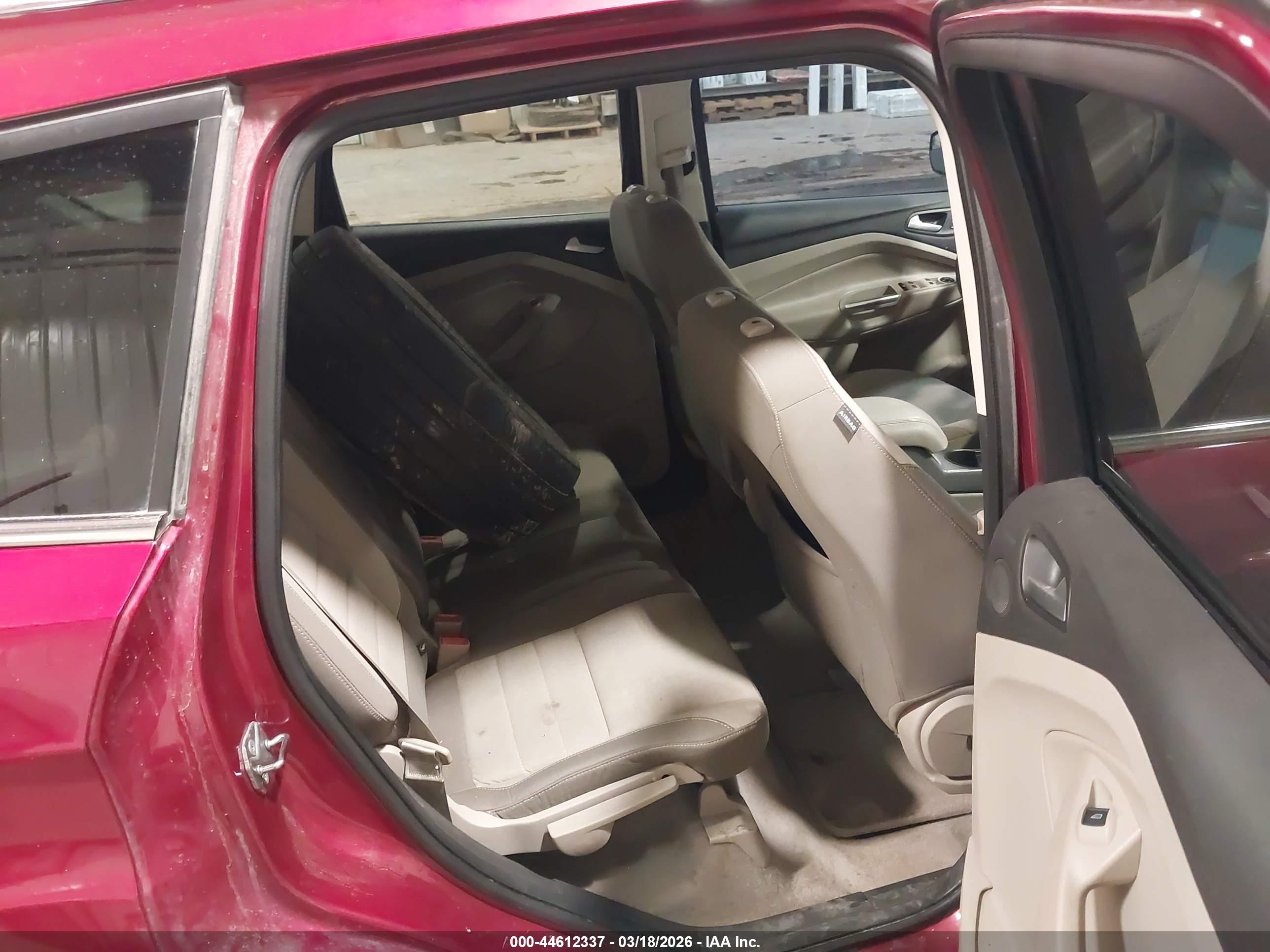 FORD ESCAPE image 8