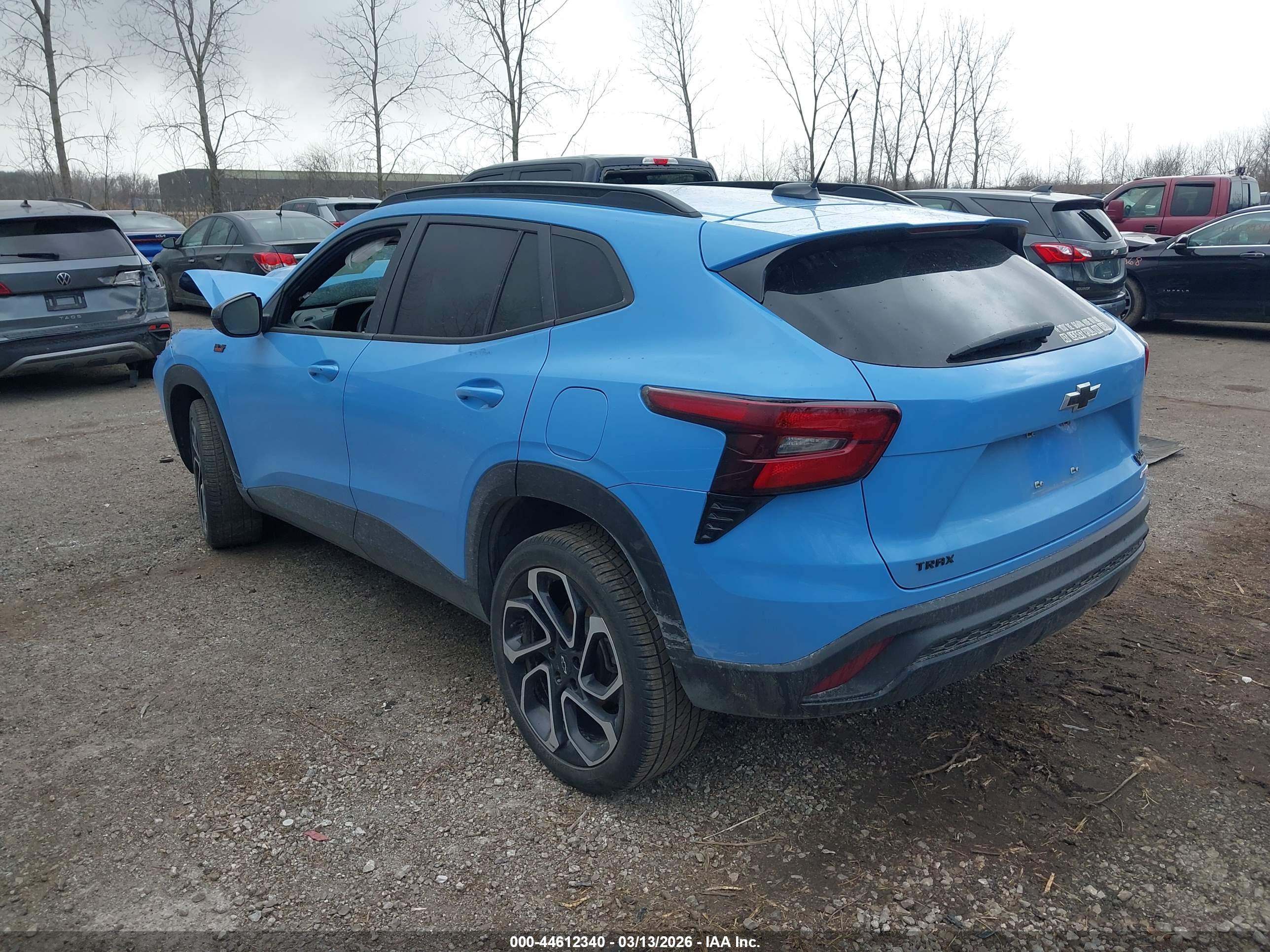 CHEVROLET TRAX image 3