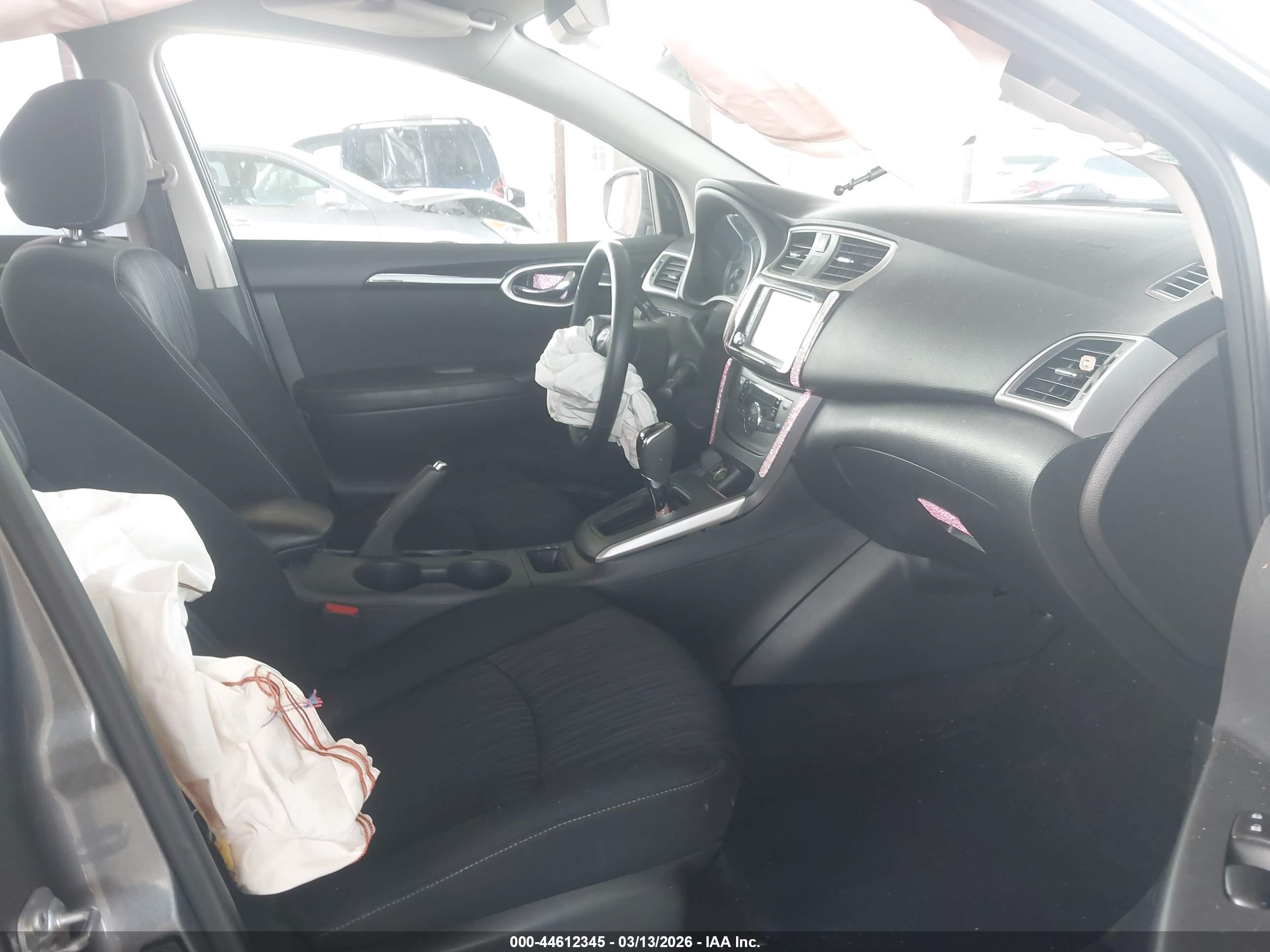 NISSAN SENTRA image 5