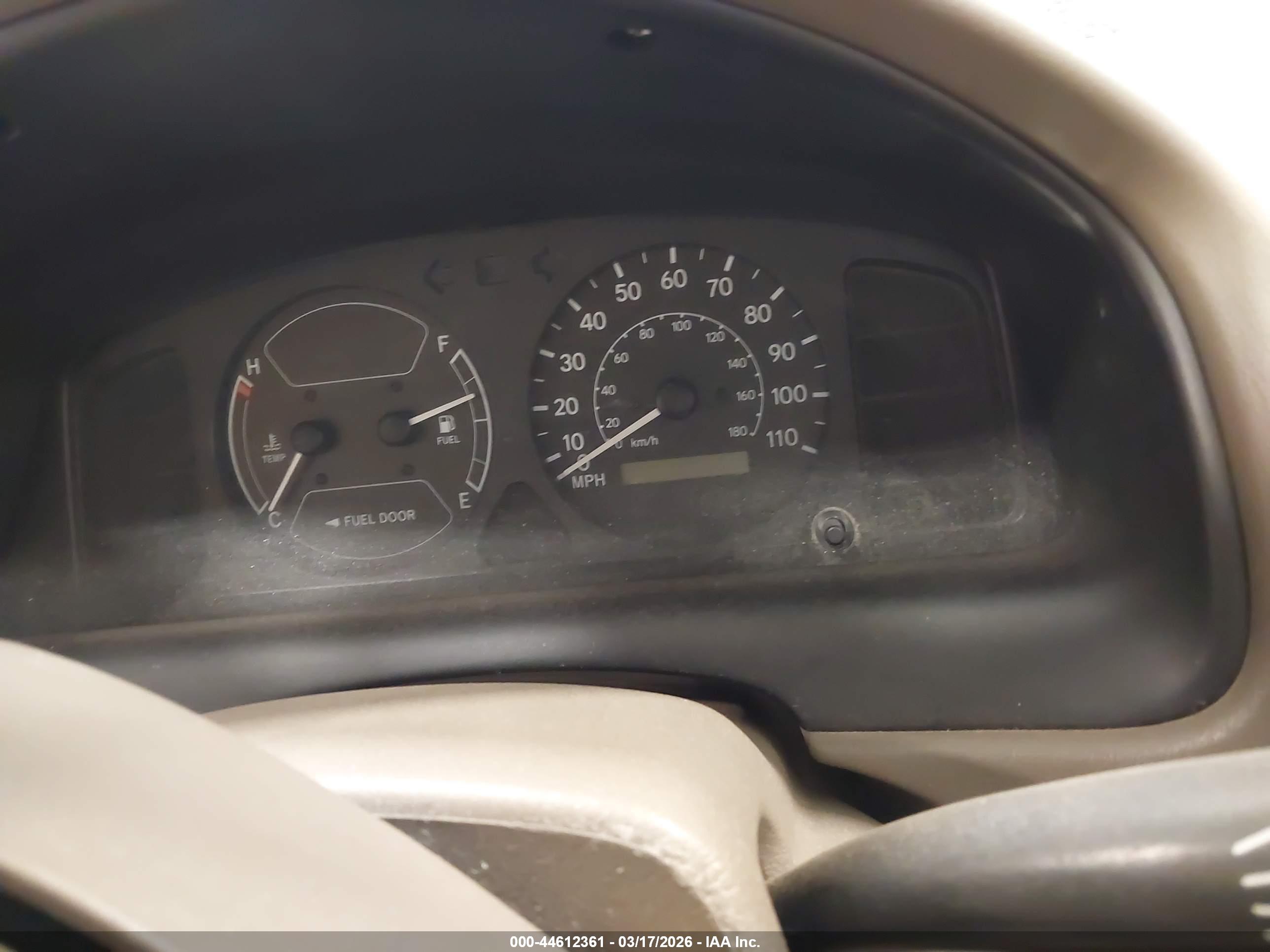TOYOTA COROLLA image 7