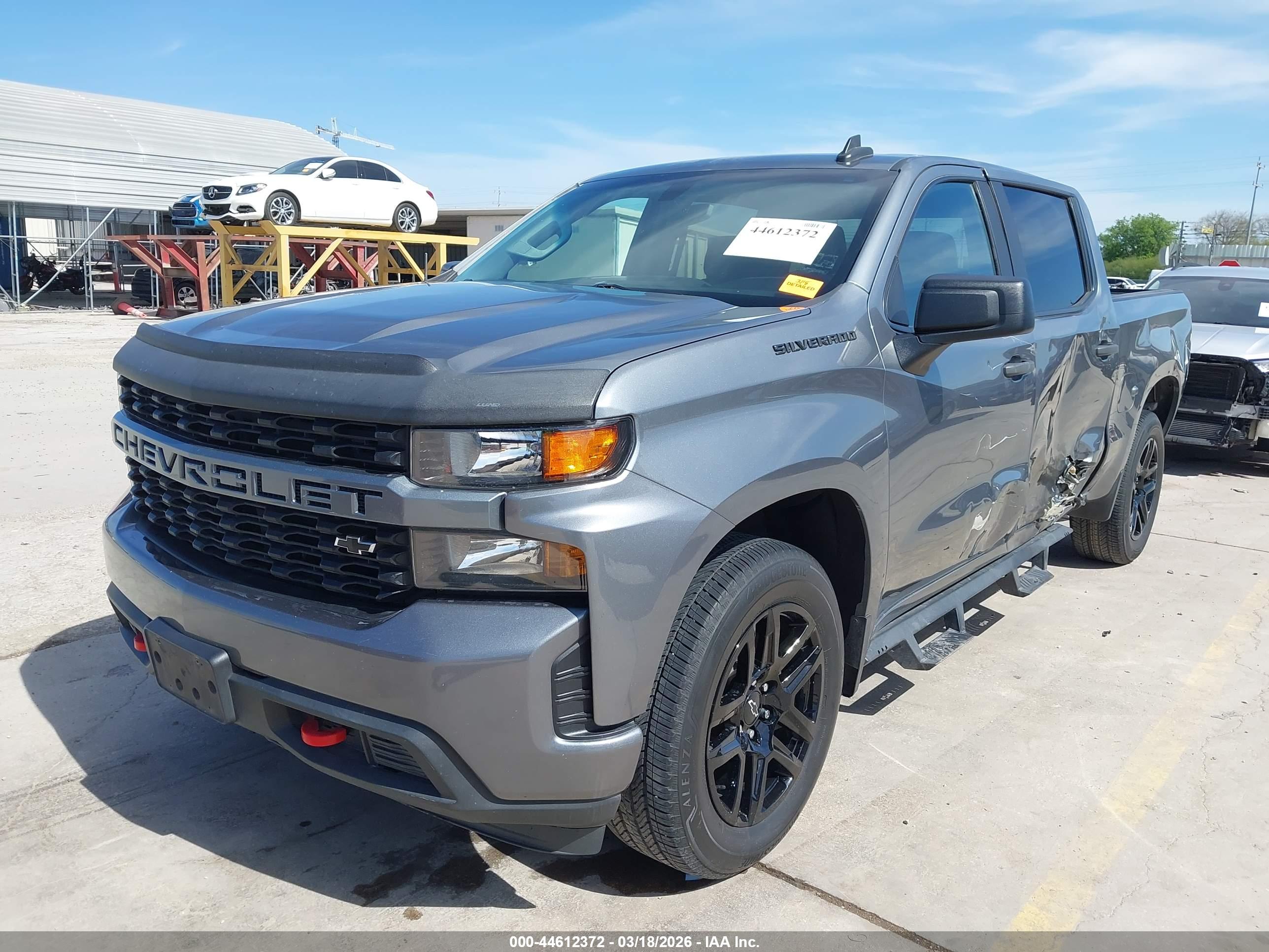 CHEVROLET SILVERADO image 2