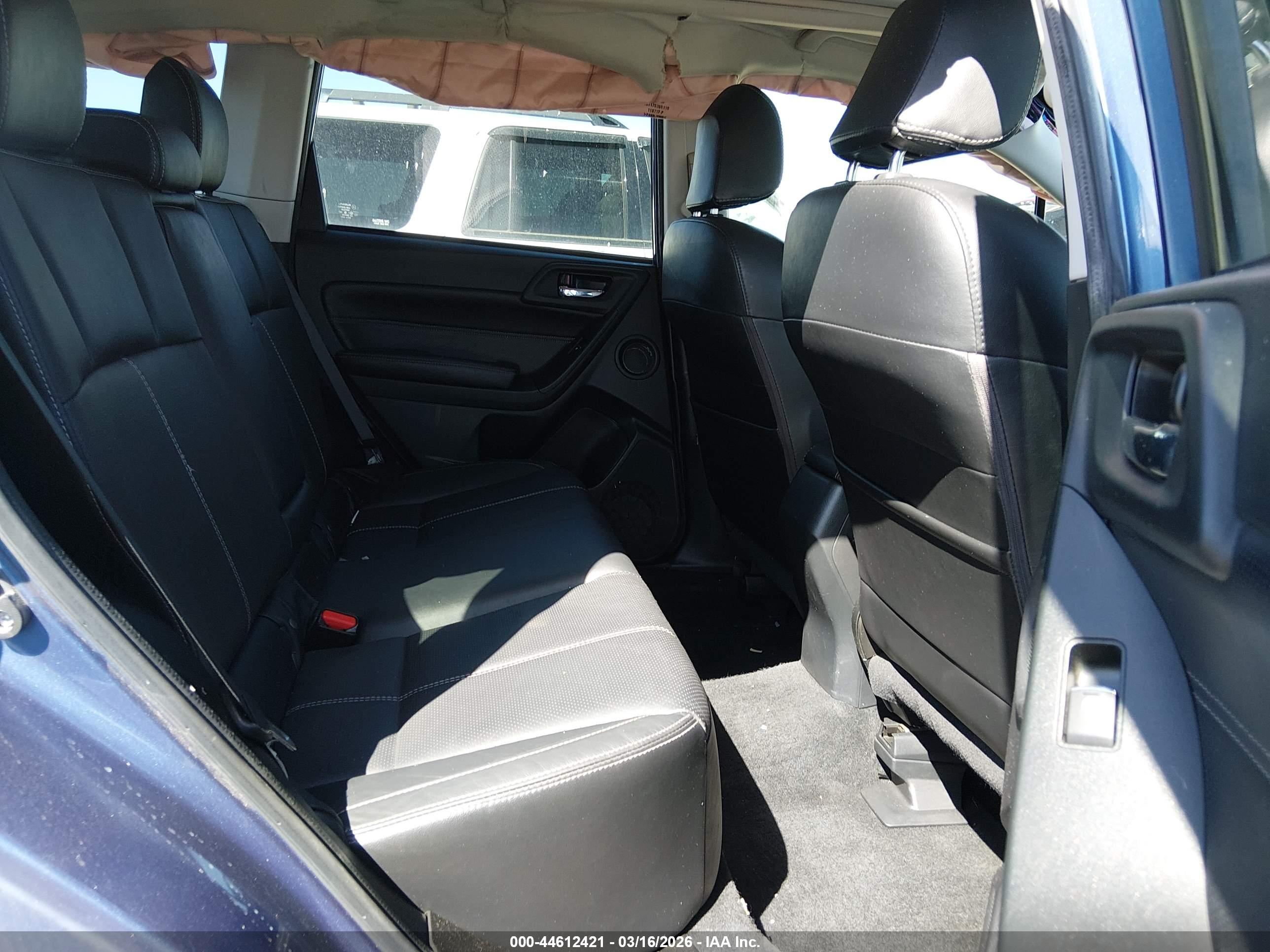 SUBARU FORESTER image 8