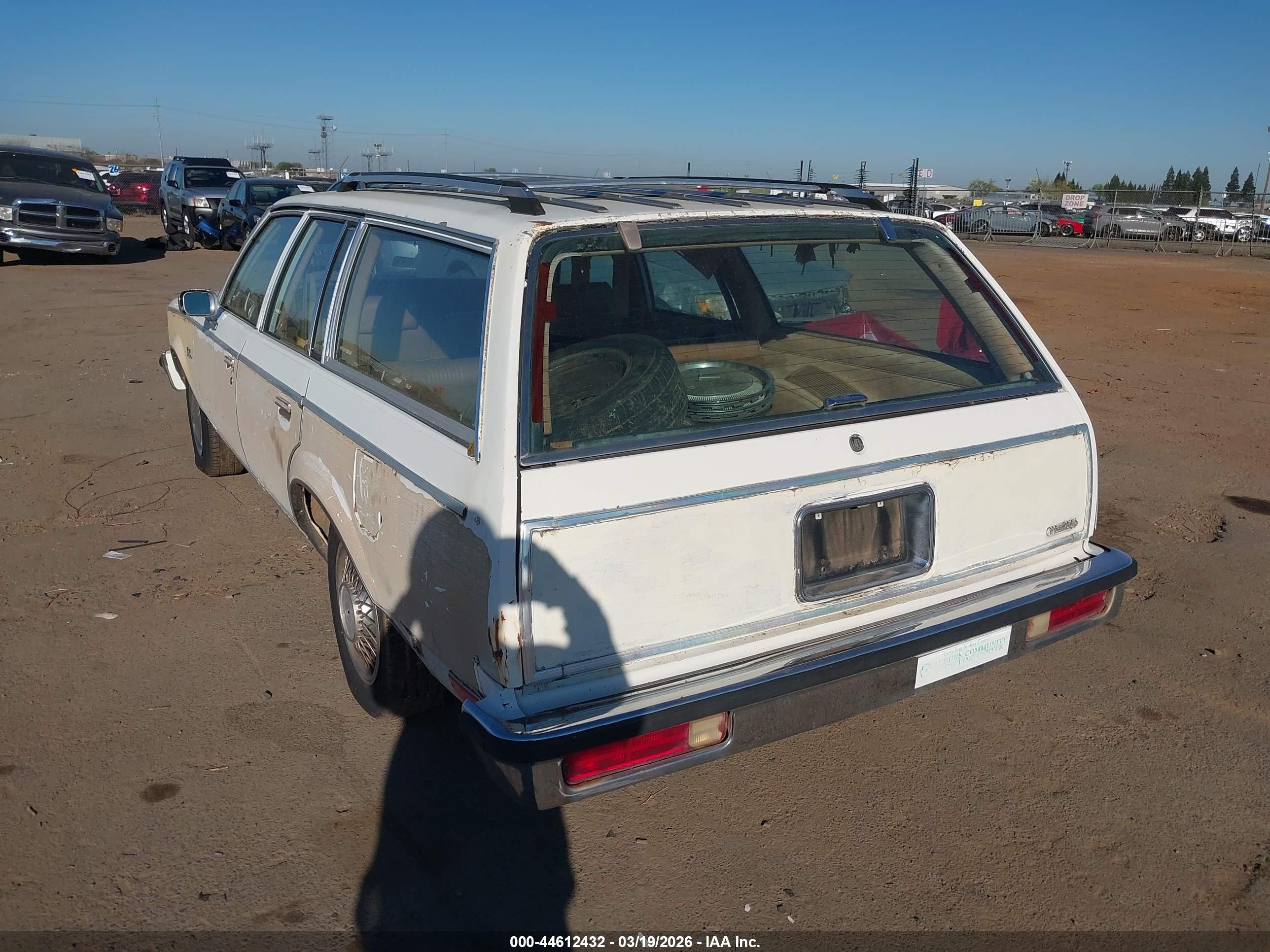 OLDSMOBILE CUTLASS image 3