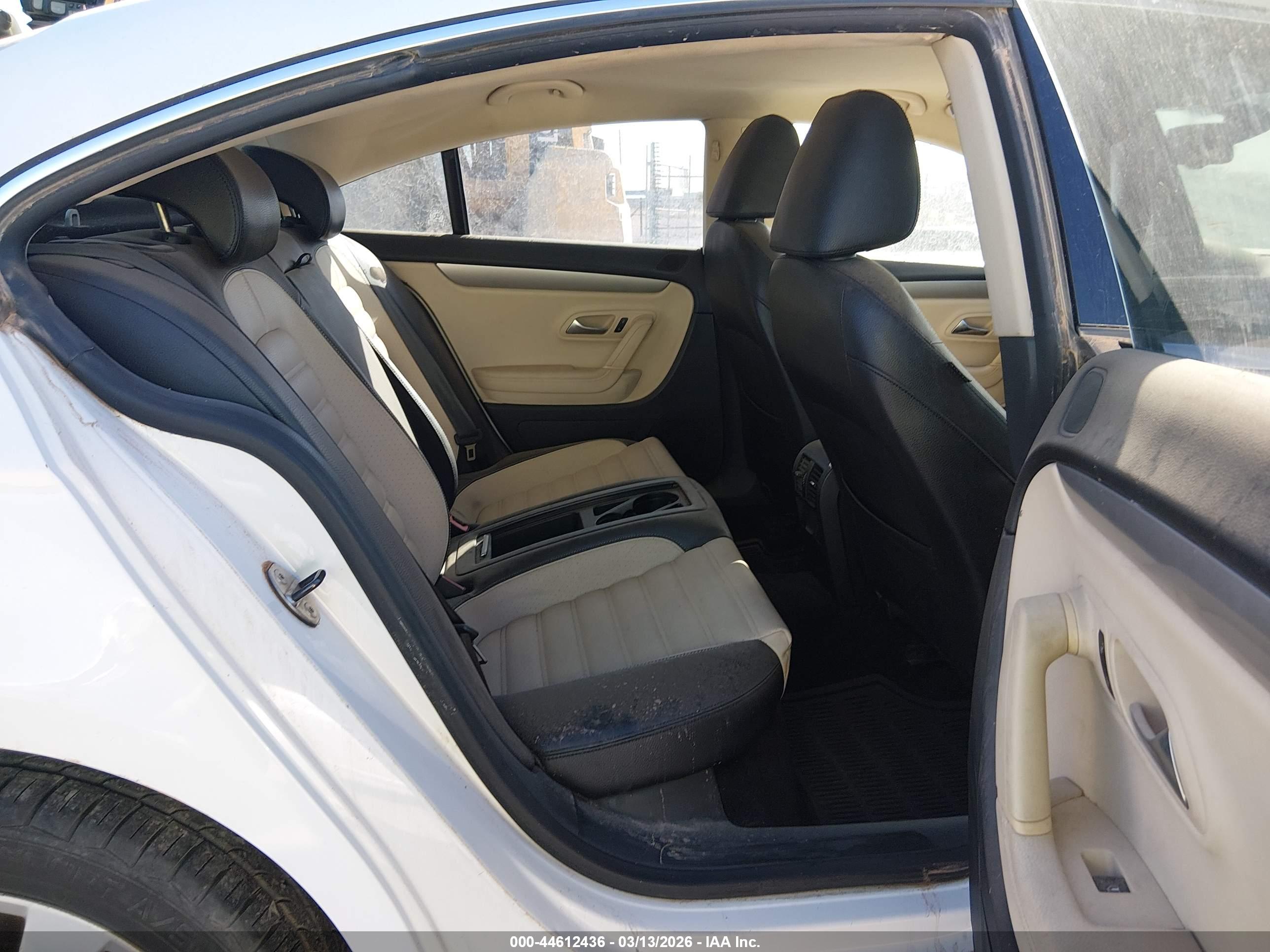 VOLKSWAGEN CC image 8