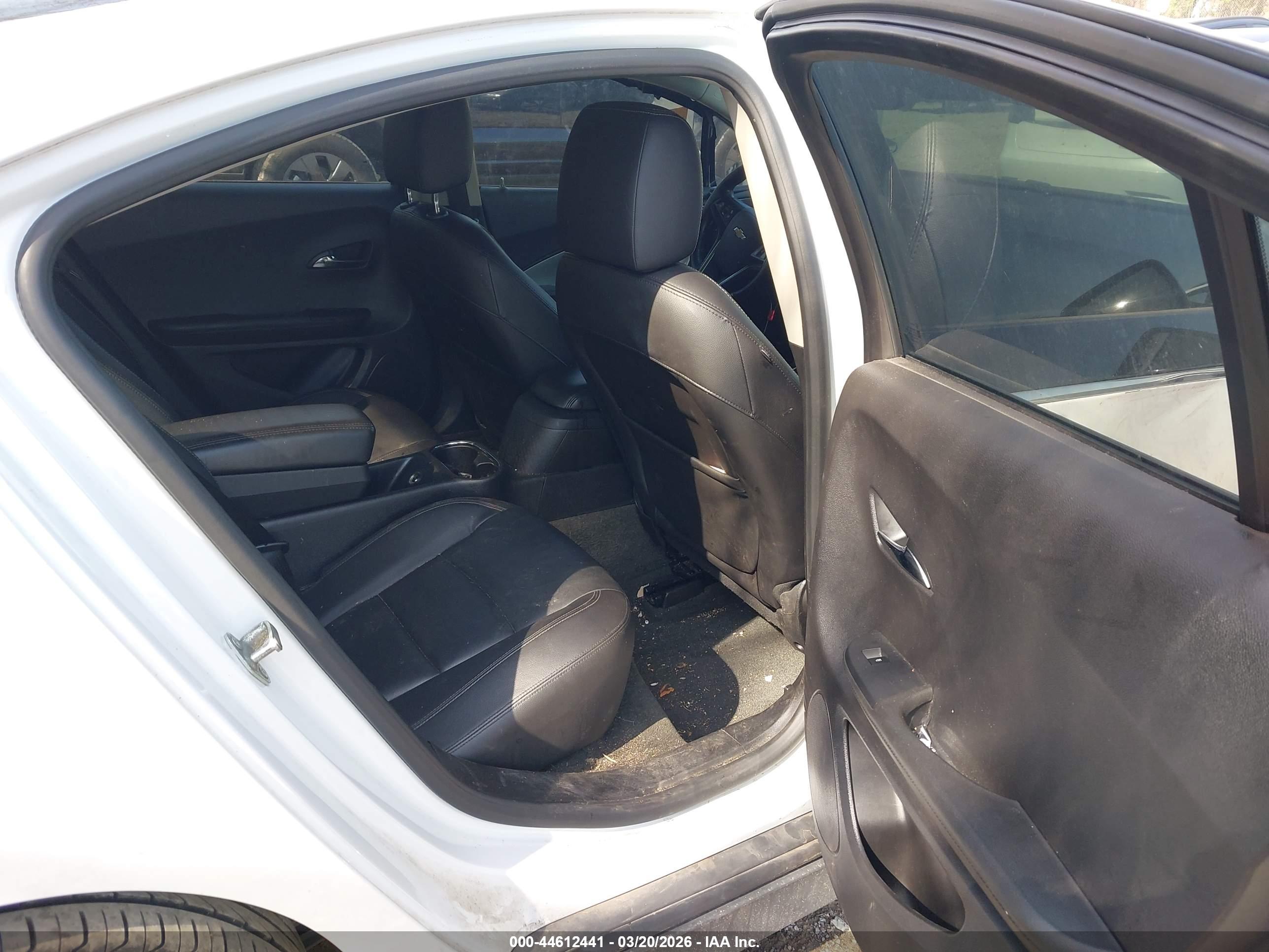 CHEVROLET VOLT image 8