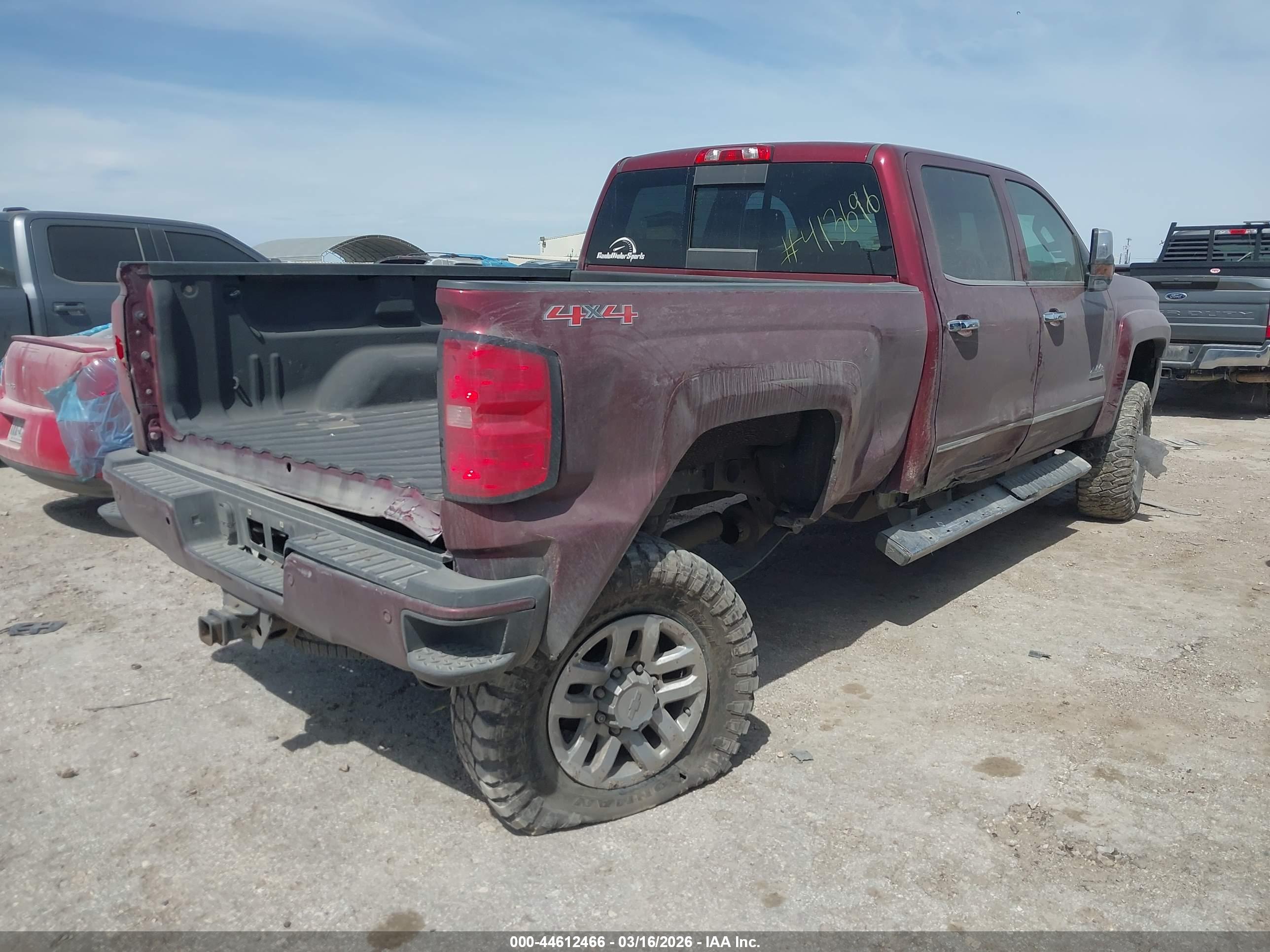 CHEVROLET SILVERADO image 4