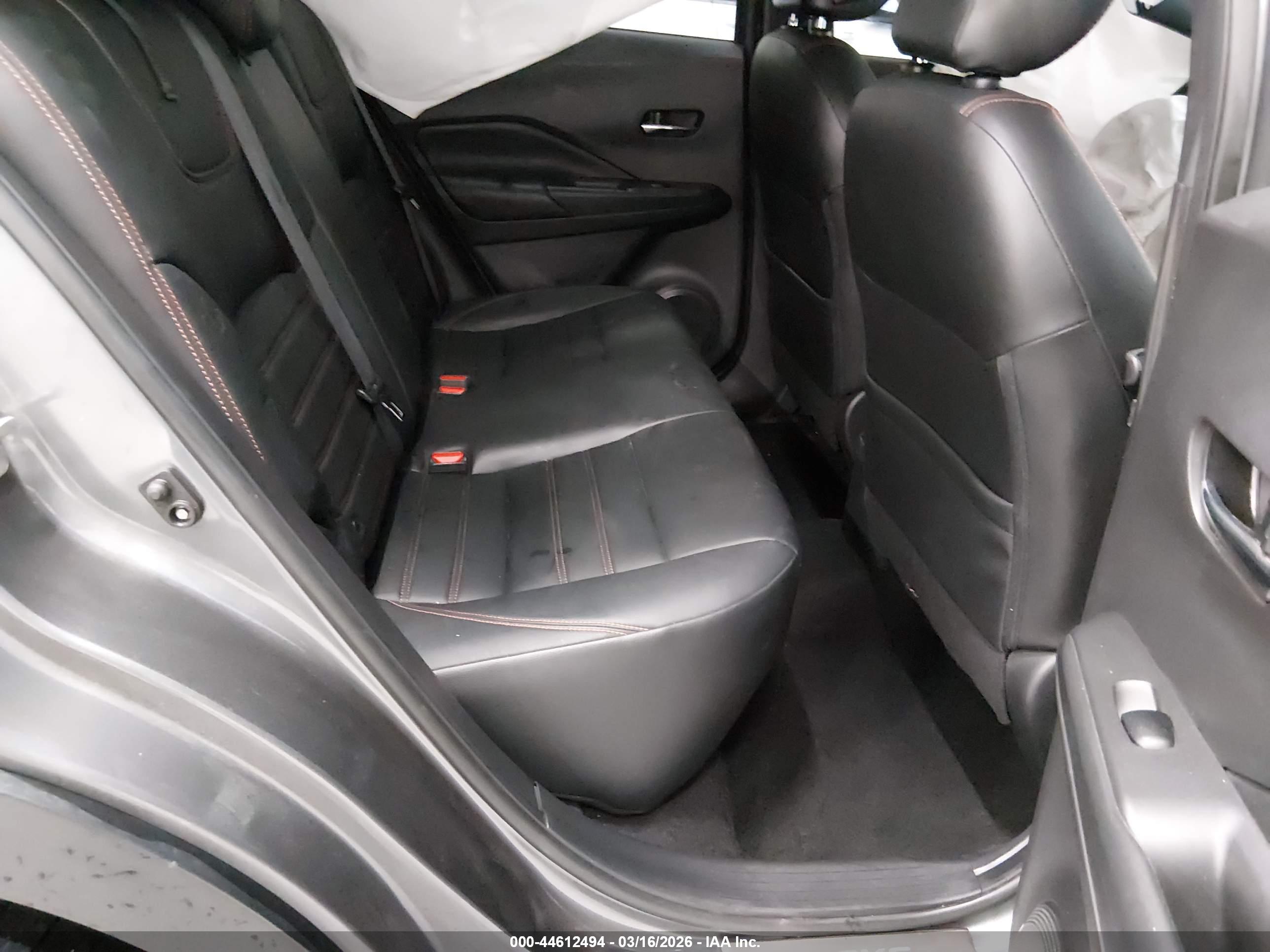 NISSAN KICKS image 8