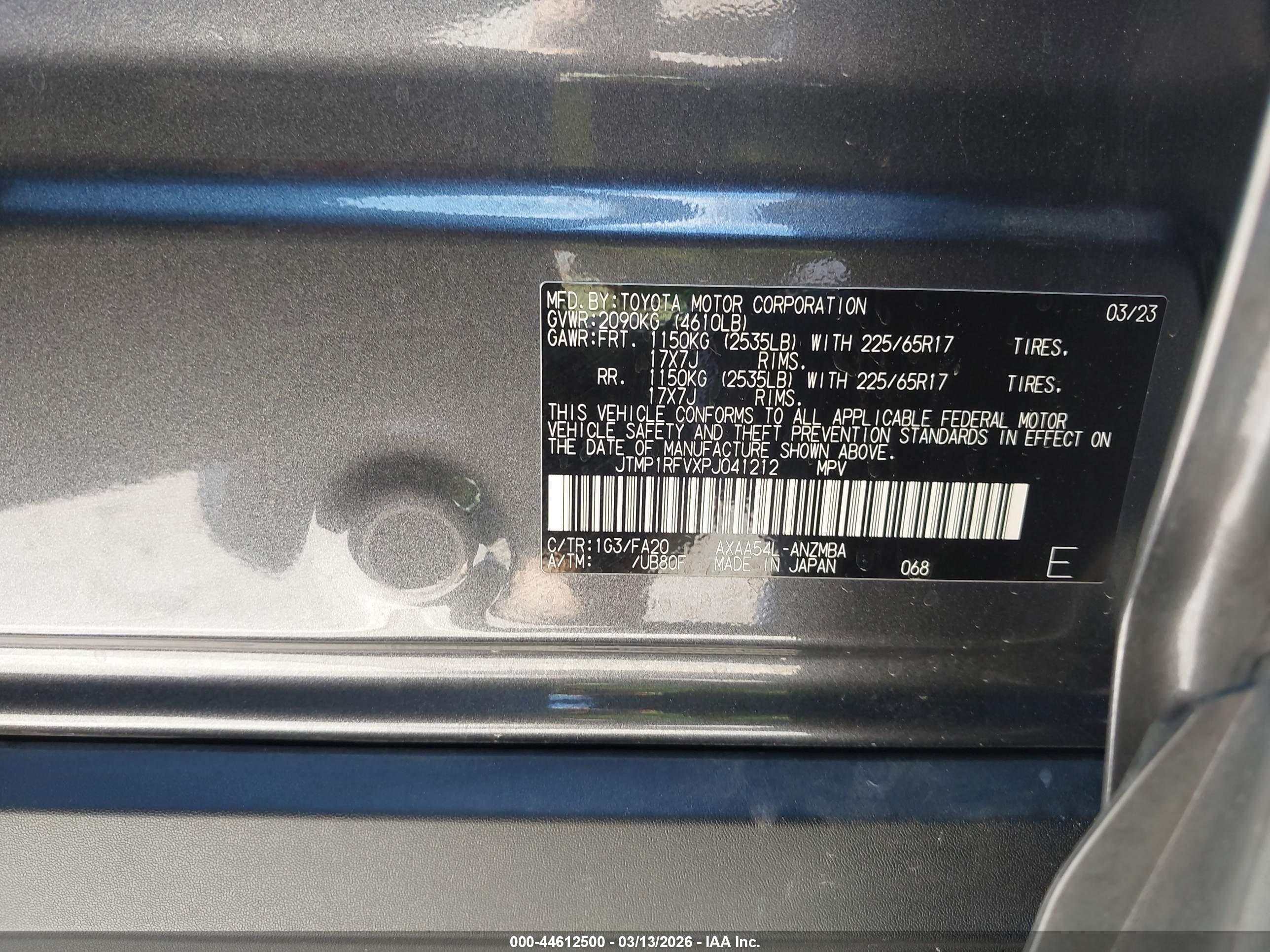 TOYOTA RAV4 image 9