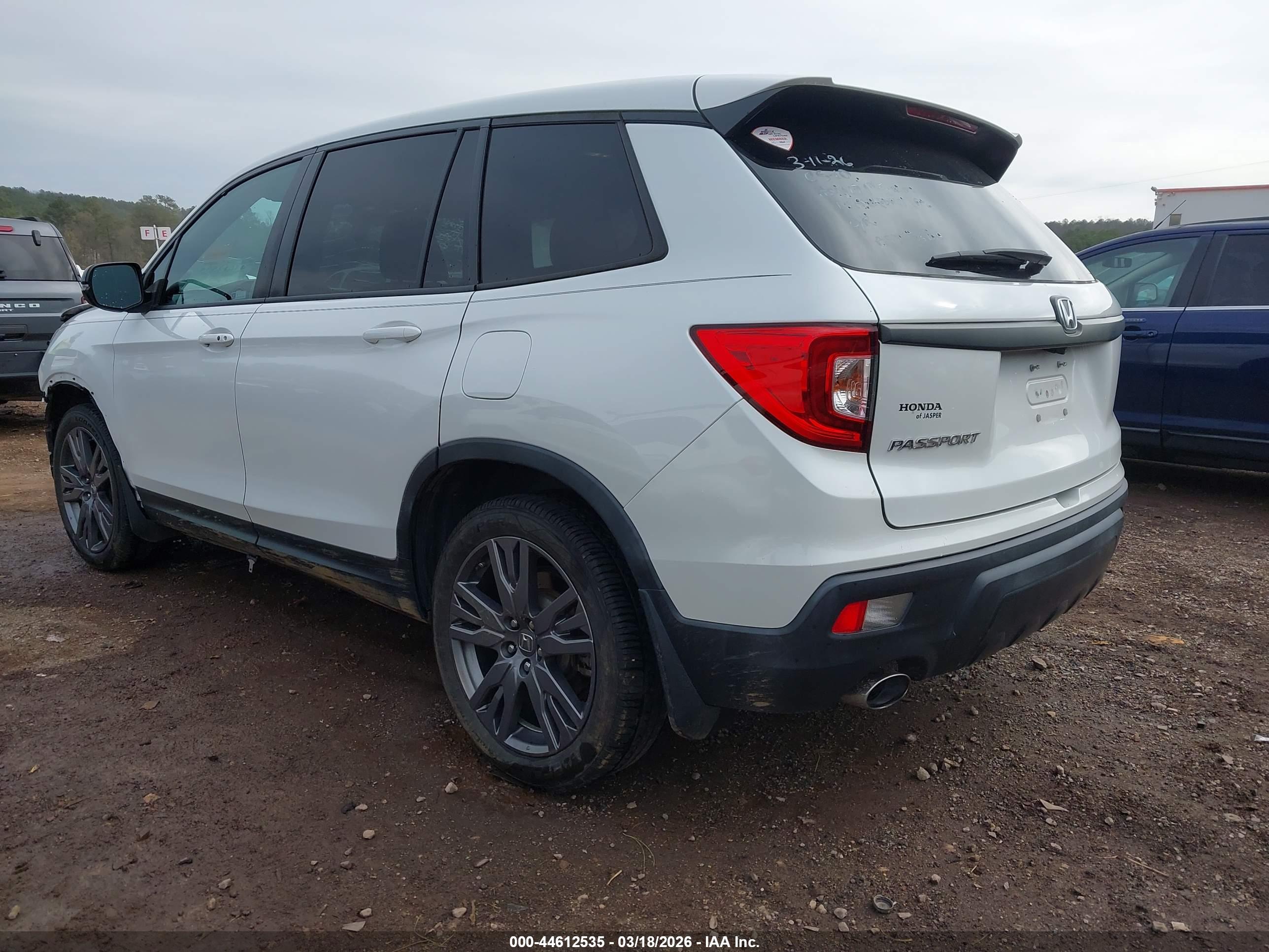 HONDA PASSPORT image 3