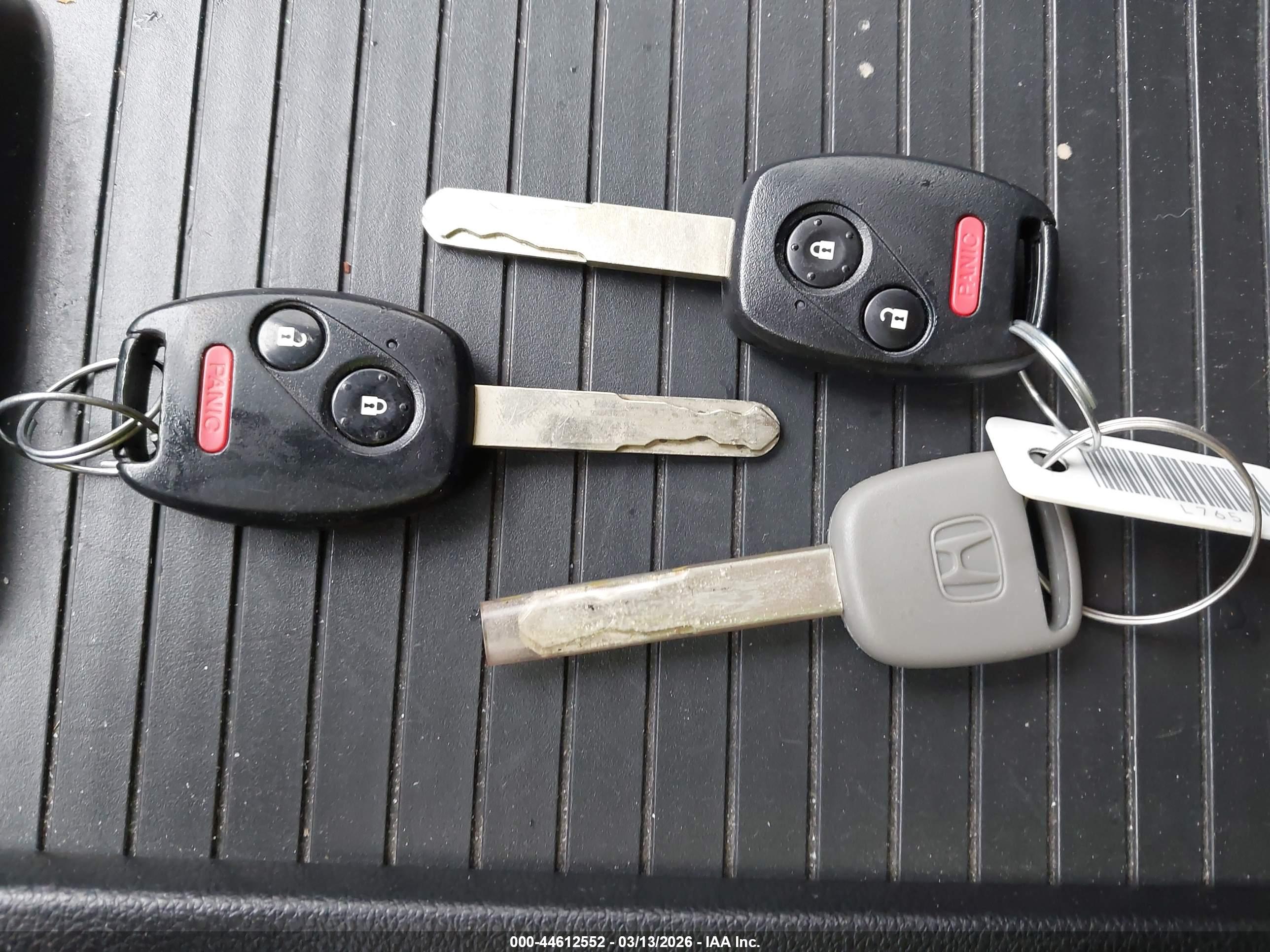 HONDA CR-V image 11