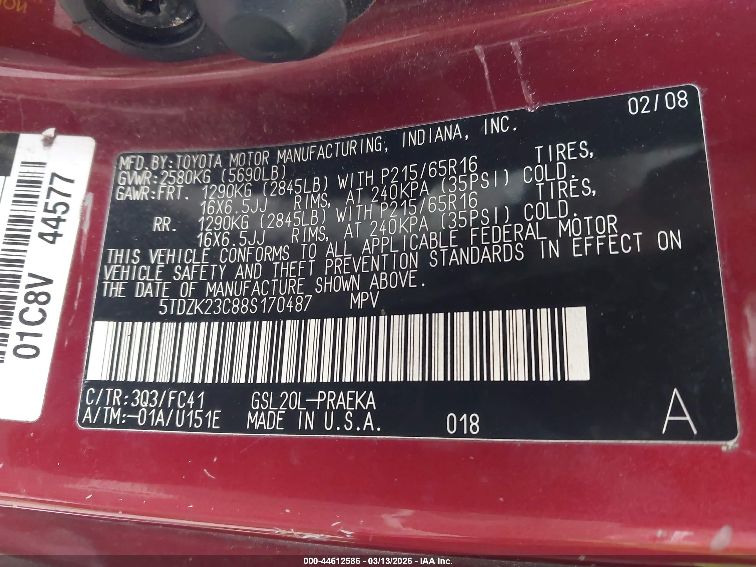 TOYOTA SIENNA image 9