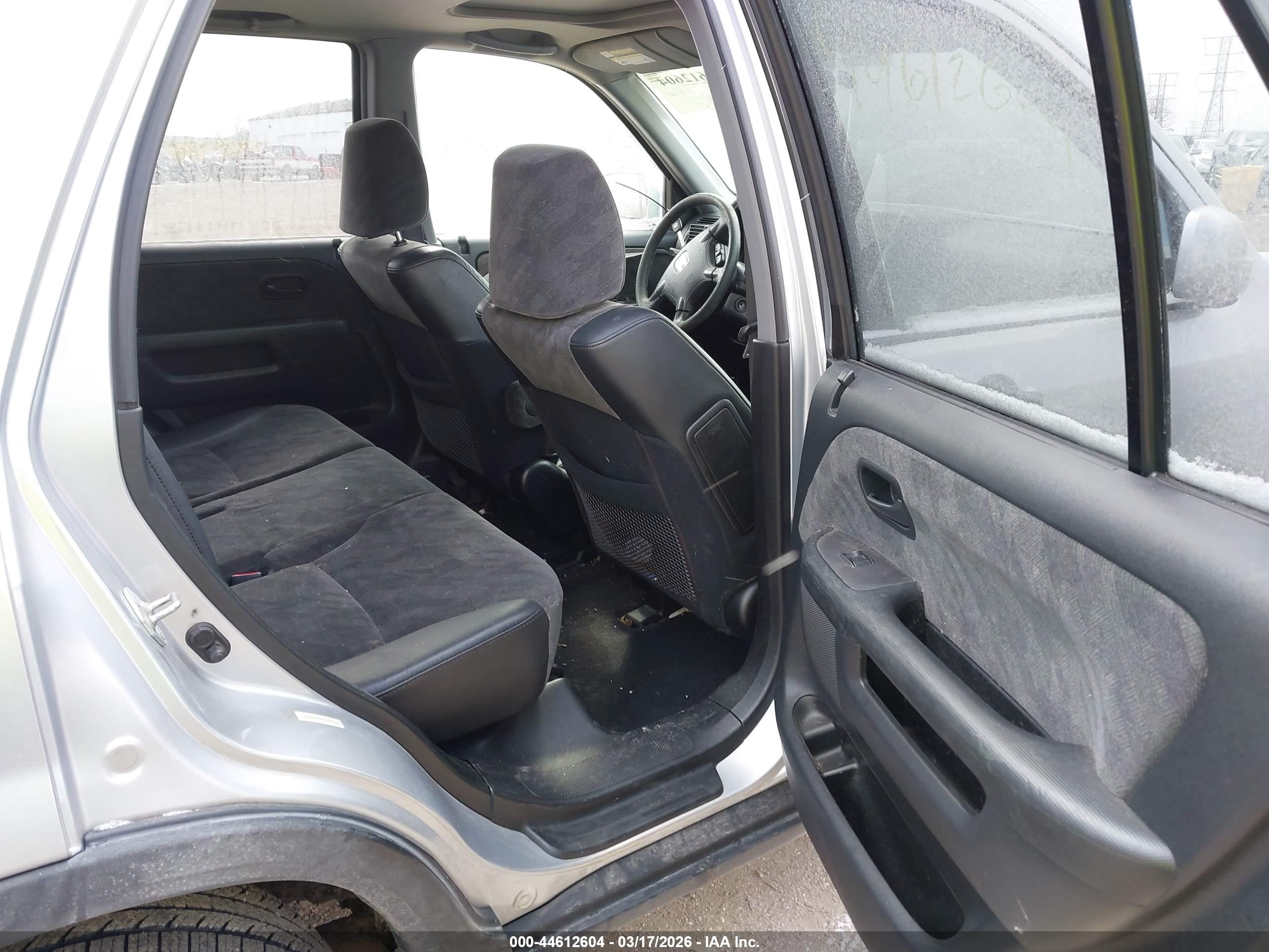 HONDA CR-V image 8