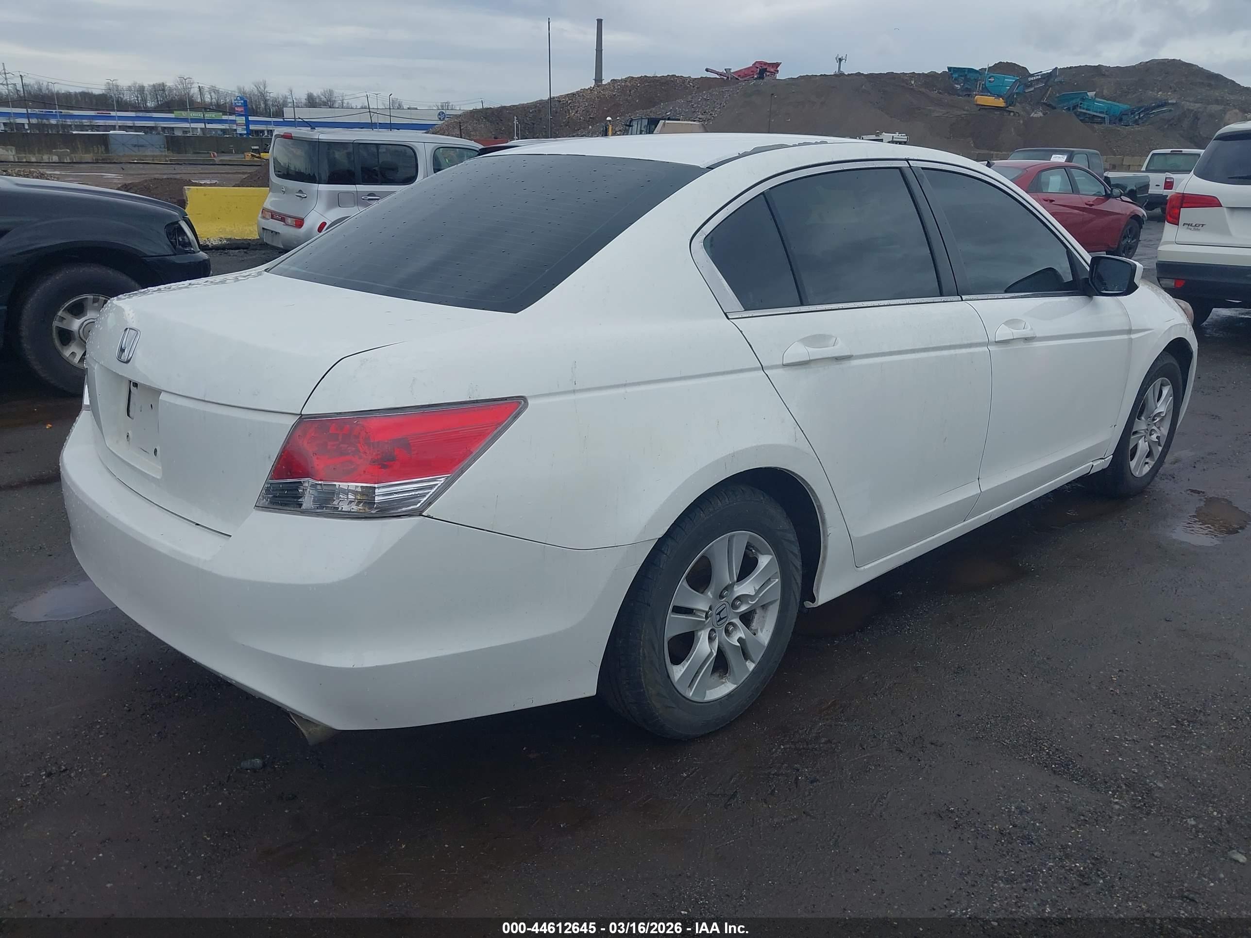 HONDA ACCORD image 4