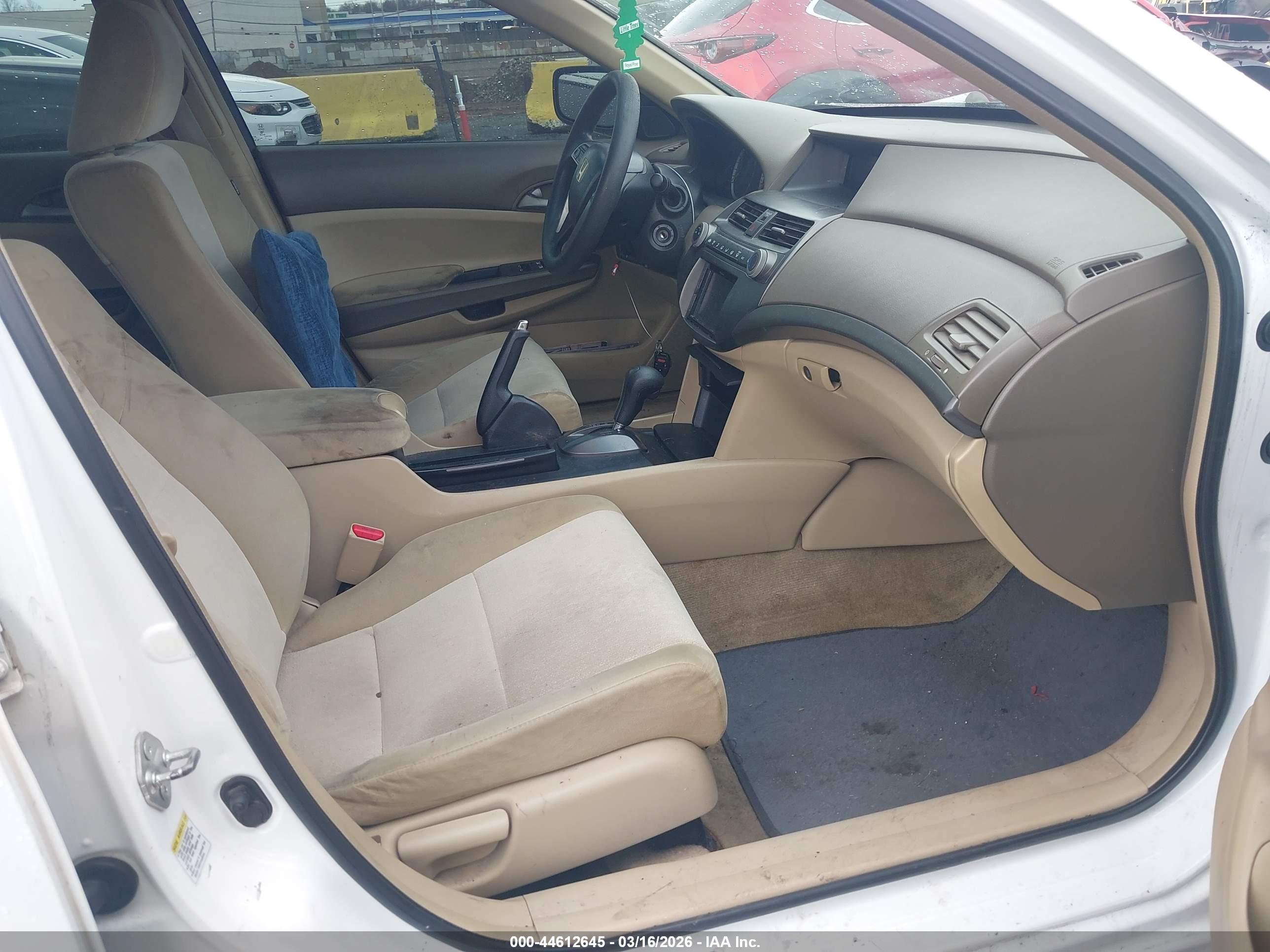 HONDA ACCORD image 5