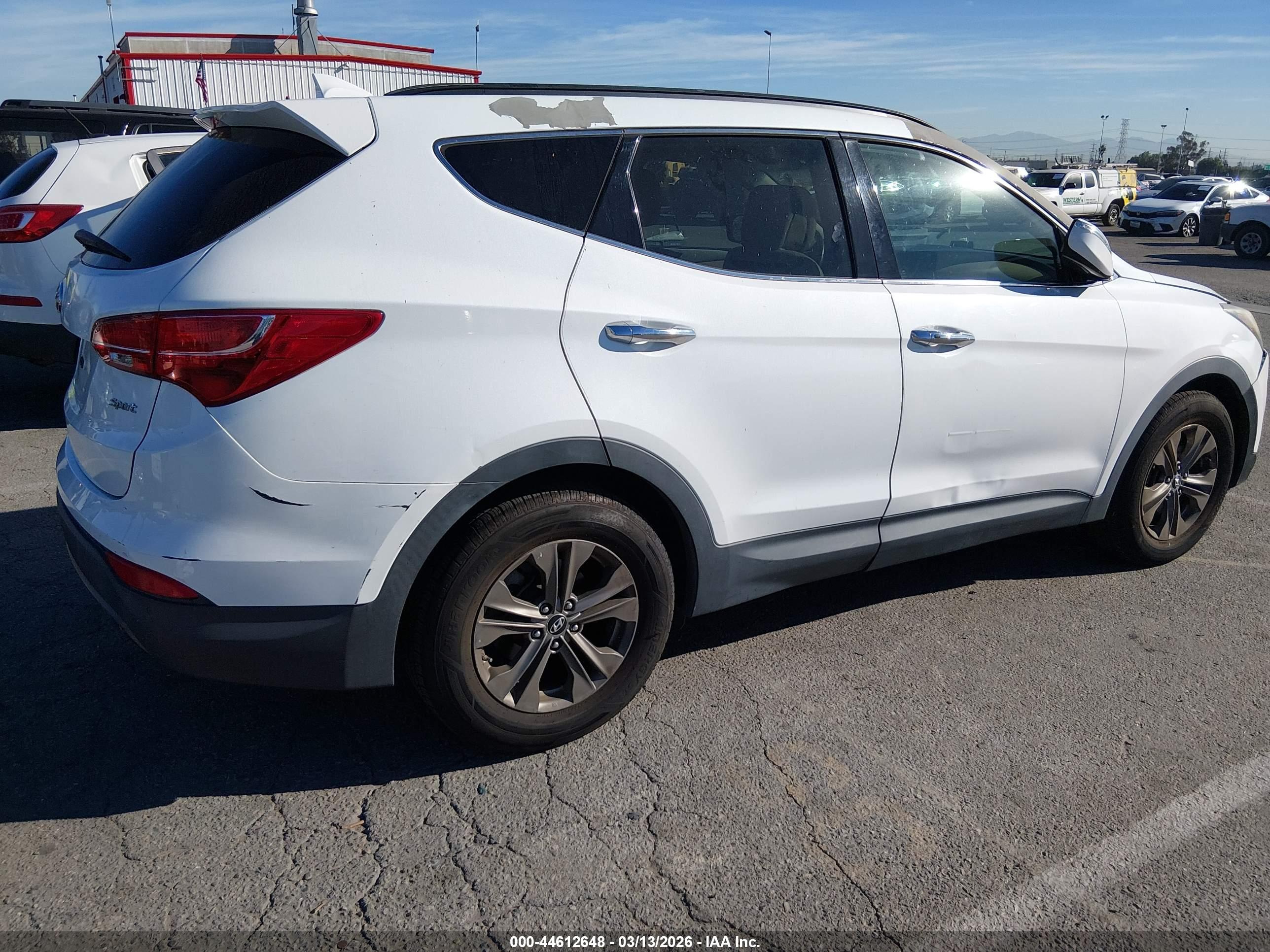 HYUNDAI SANTA image 4