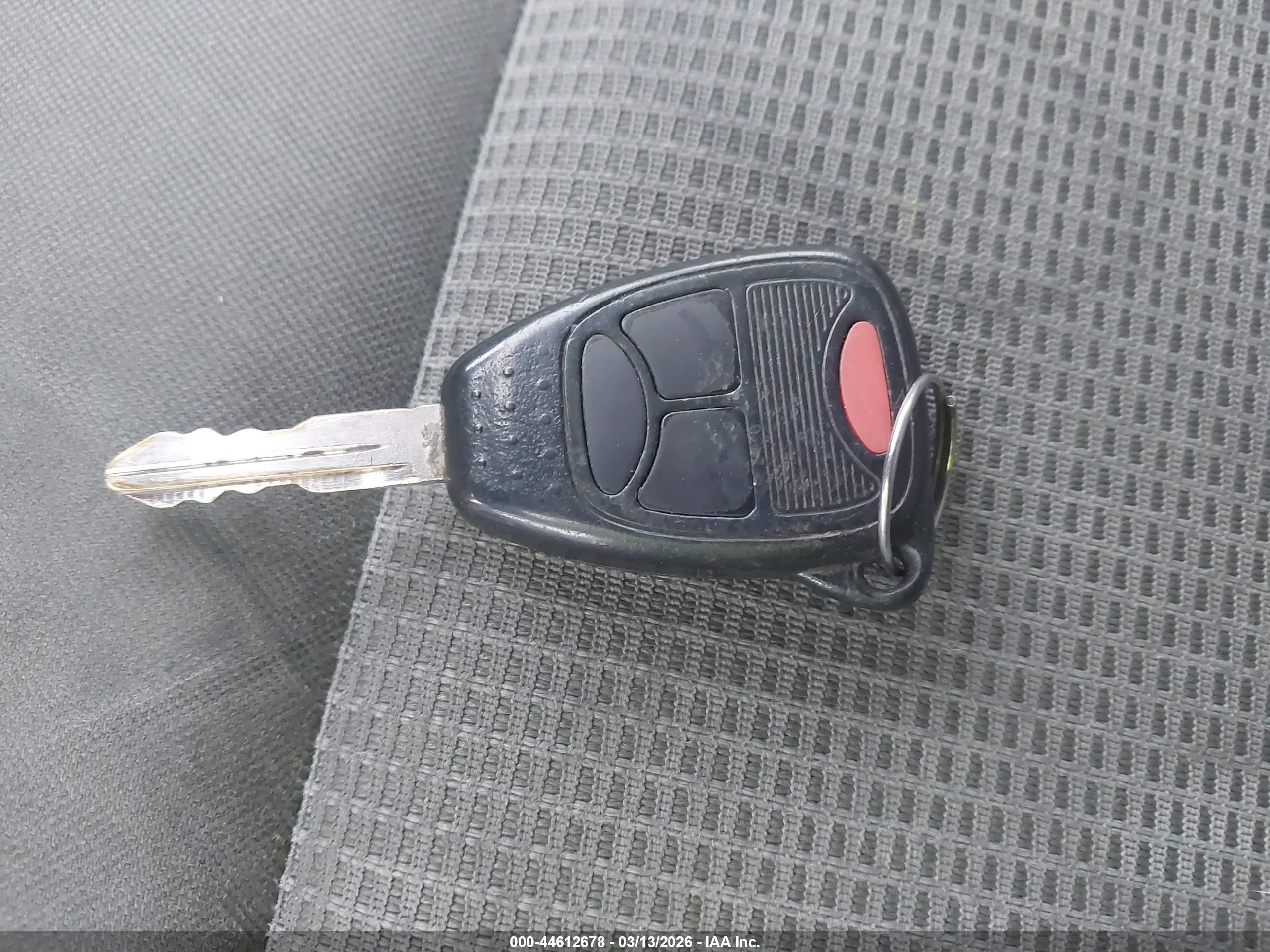 JEEP LIBERTY image 11
