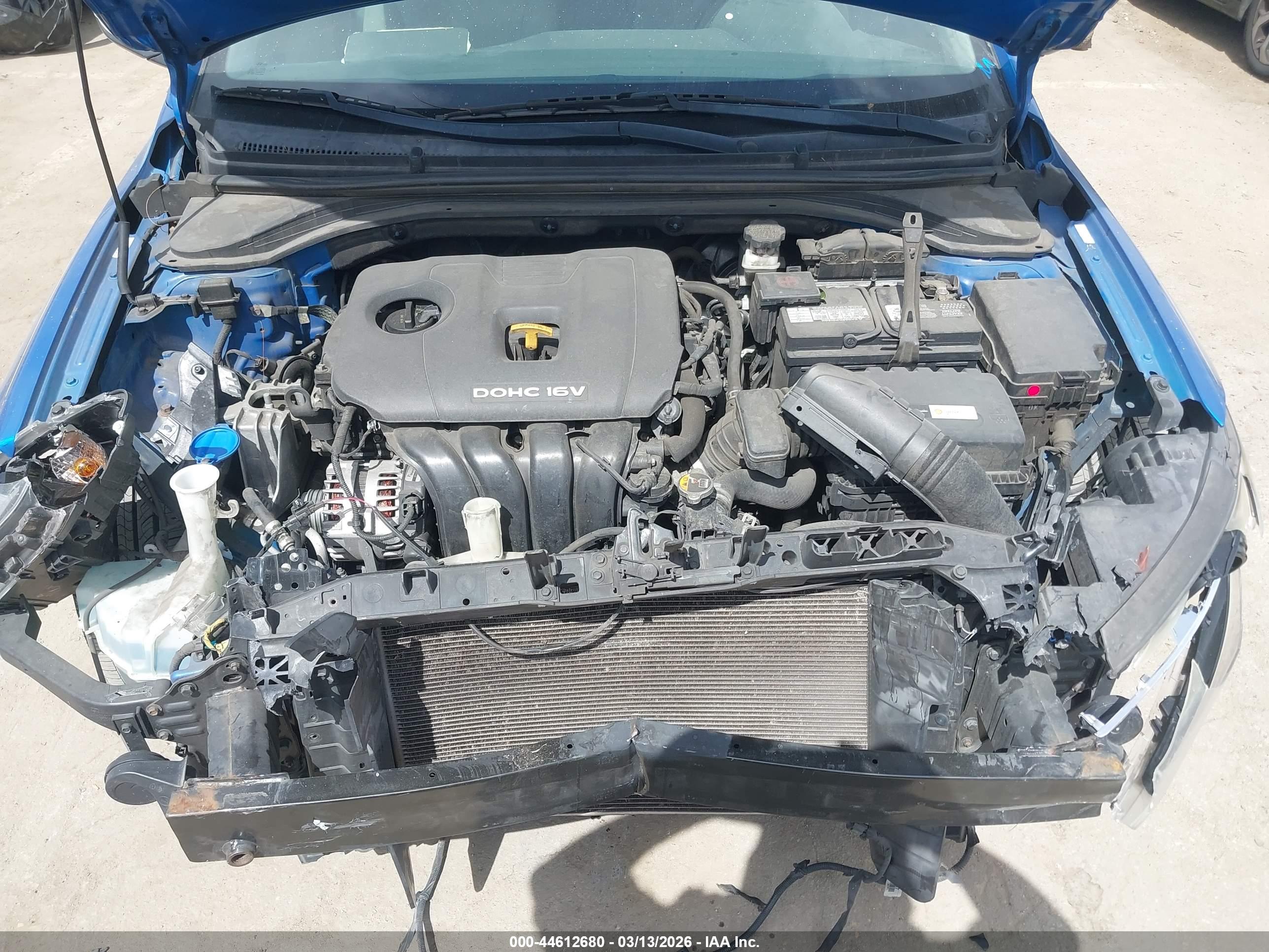 HYUNDAI ELANTRA image 10