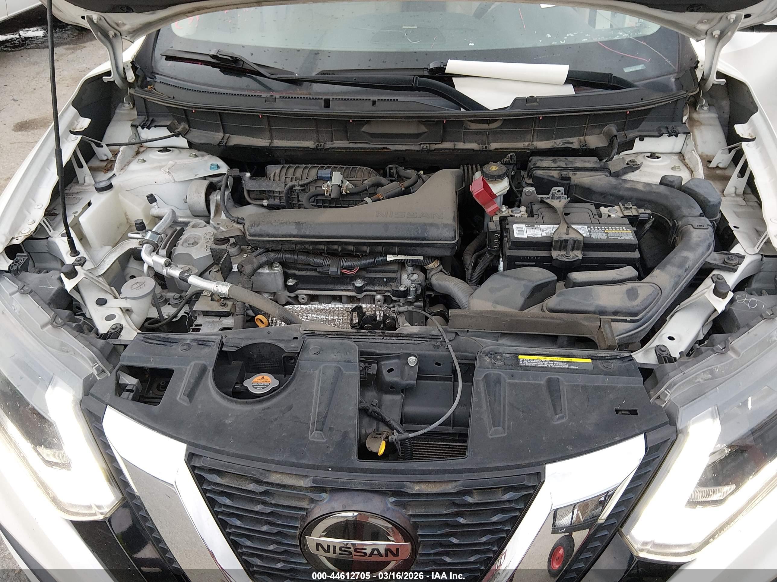 NISSAN ROGUE image 10