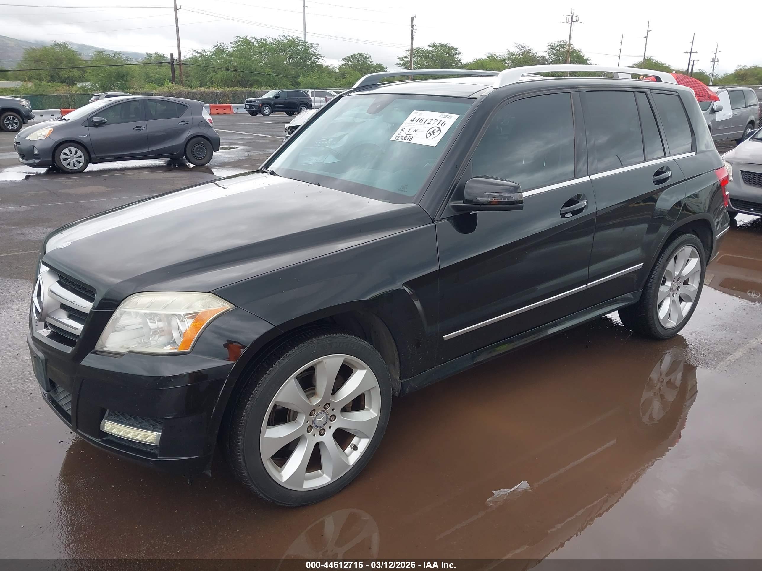 MERCEDES-BENZ GLK image 2