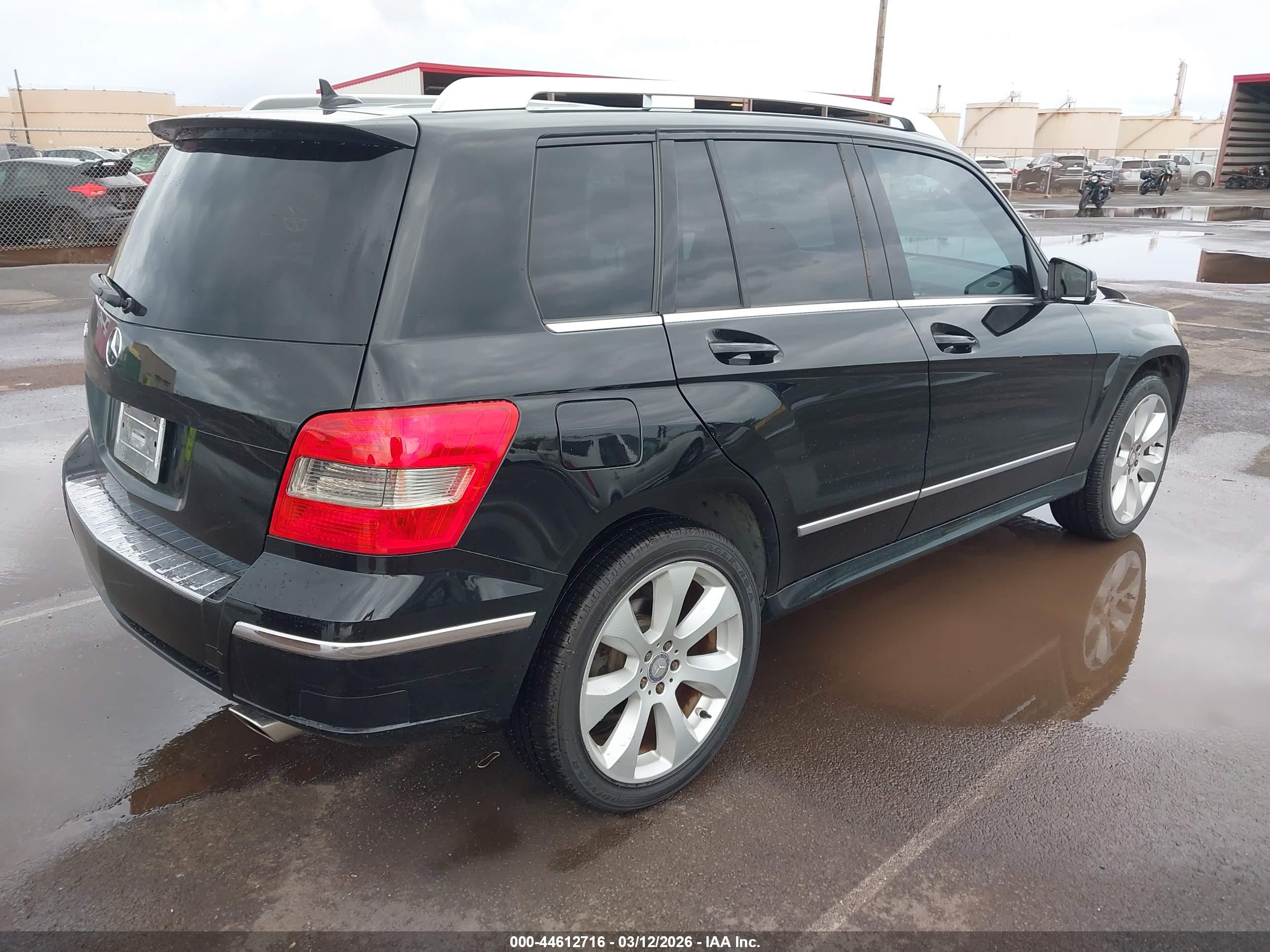 MERCEDES-BENZ GLK image 4