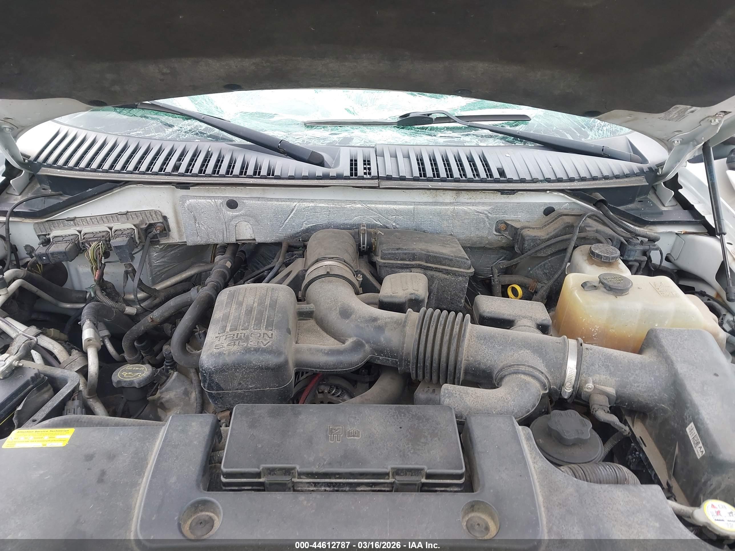 FORD EXPEDITION image 10