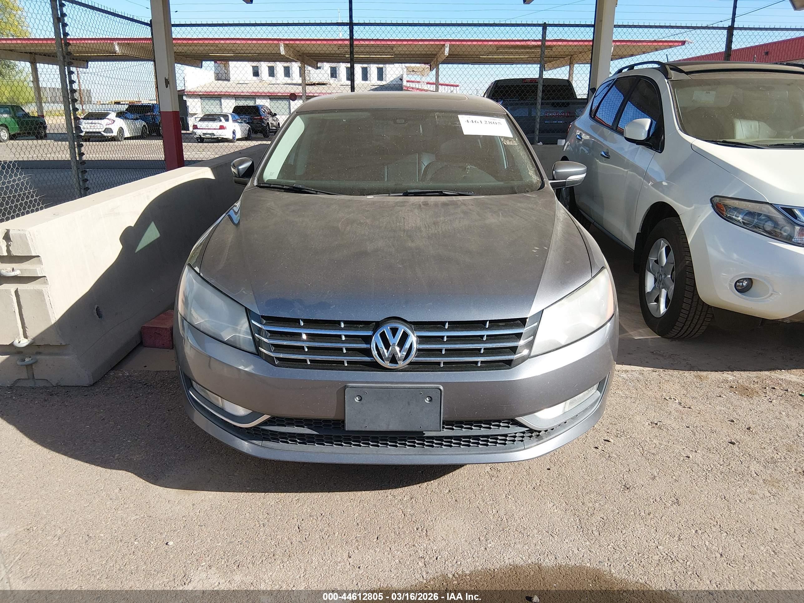 VOLKSWAGEN PASSAT image 6