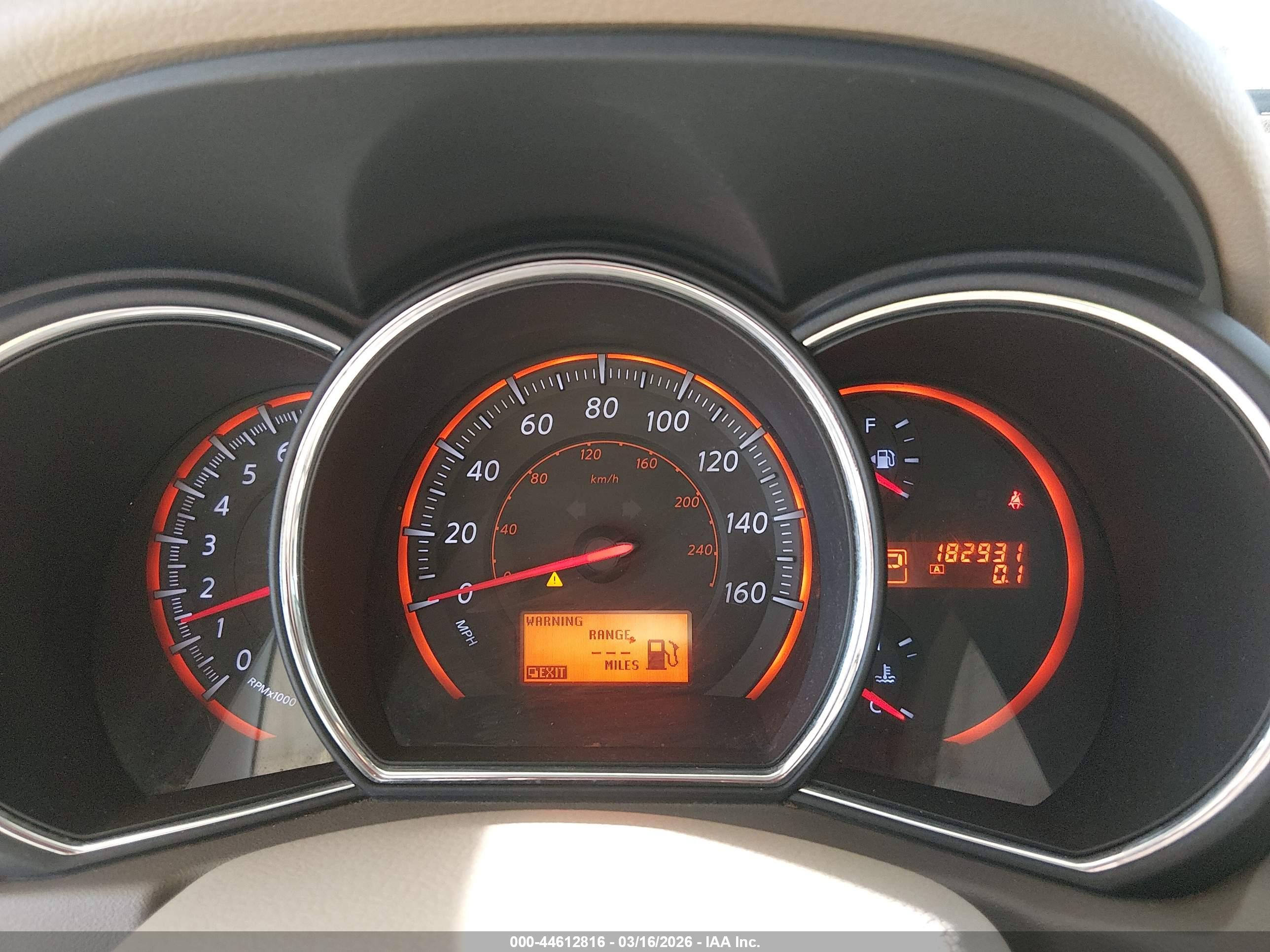 NISSAN MURANO image 7