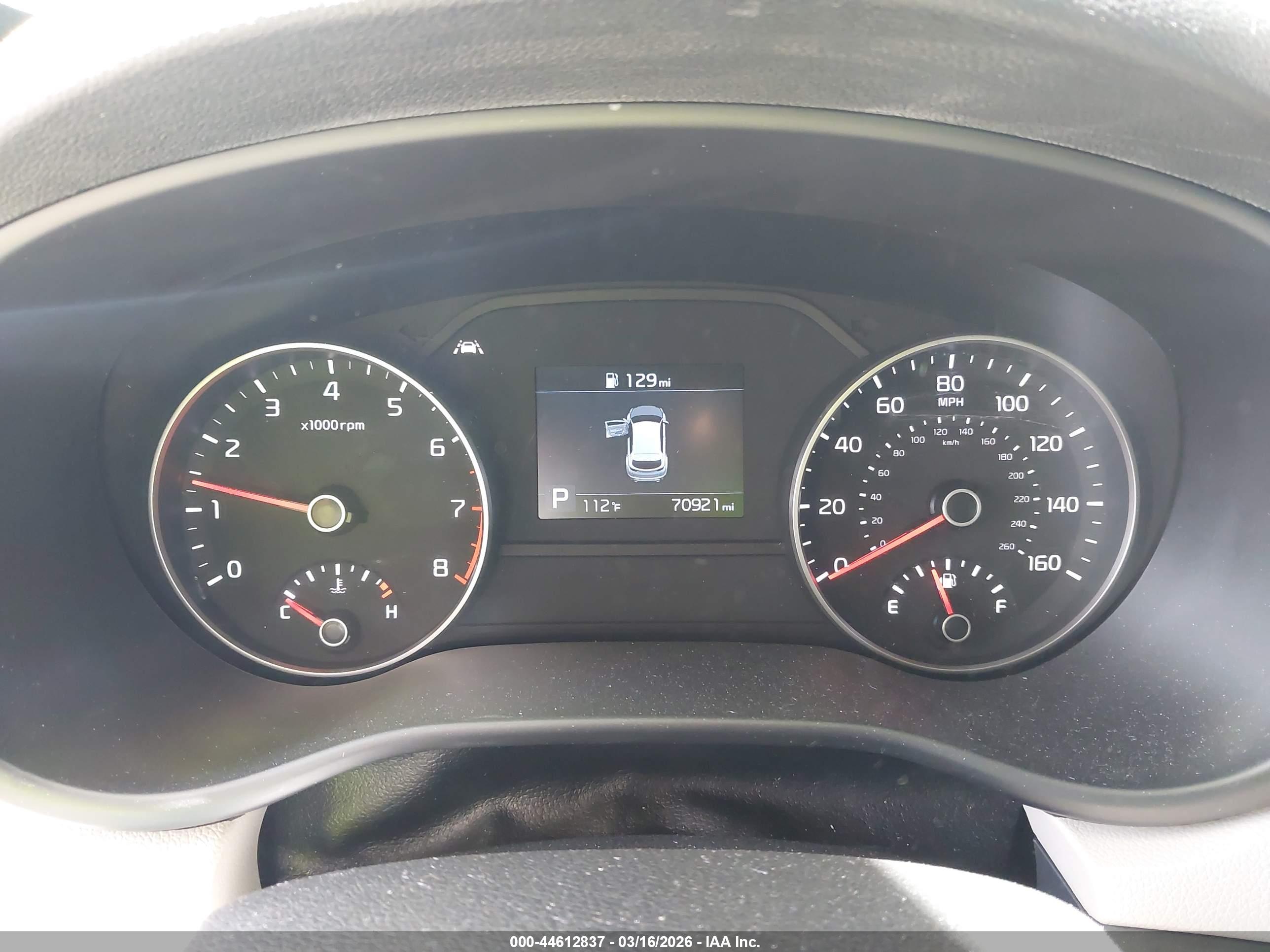 KIA SPORTAGE image 7