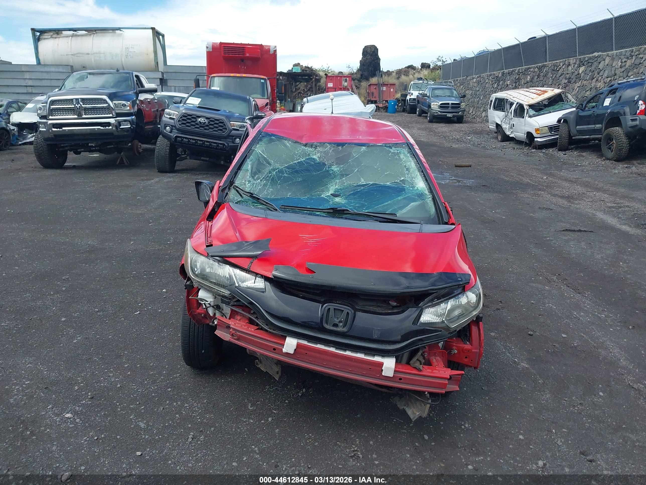HONDA FIT image 6