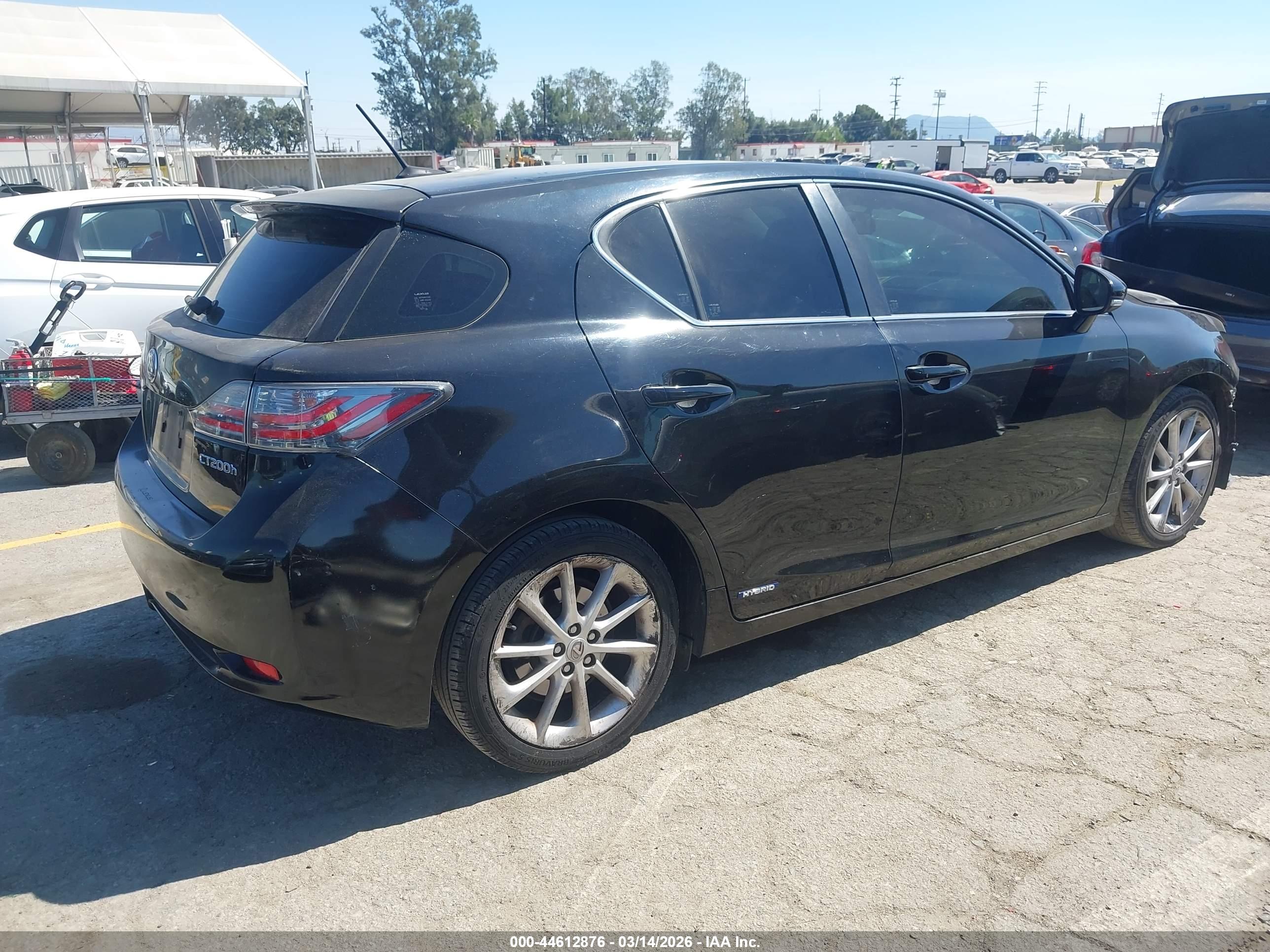 LEXUS CT image 4