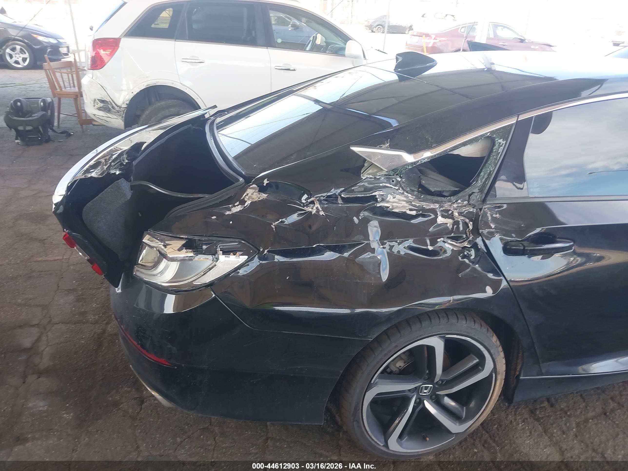 HONDA ACCORD image 6